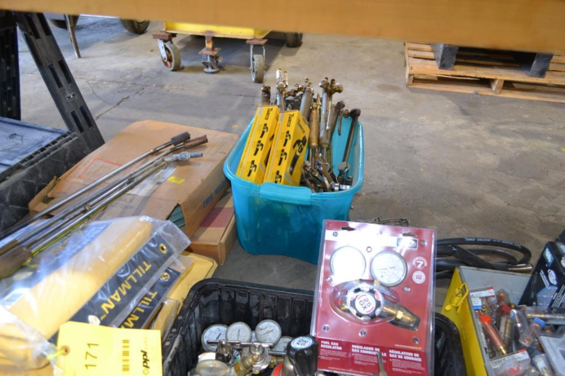 LOT: WELDING & CUTTING PARTS & SUPPLIES (BUILDING #1) - Image 4 of 4