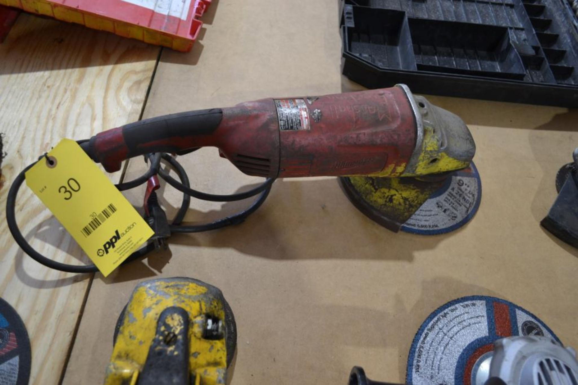 MILWAUKEE 9 IN. RIGHT ANGLE GRINDER (BUILDING #1)