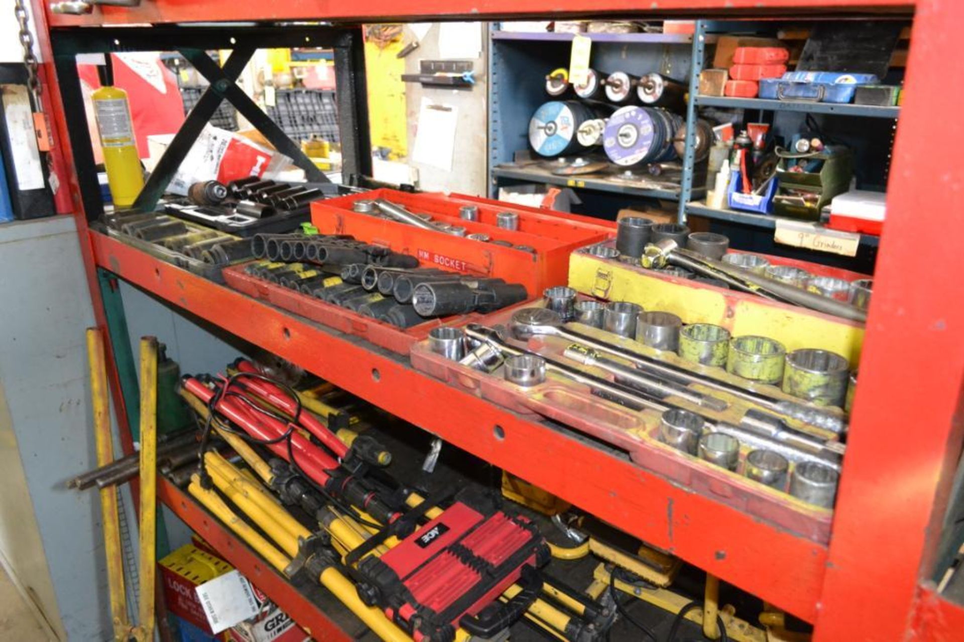 LOT: STEEL SHELVING UNIT WITH CONTENTS OF LARGE COMBO WRENCHES; WORK LIGHTS; SOCKET SETS; IMPACT