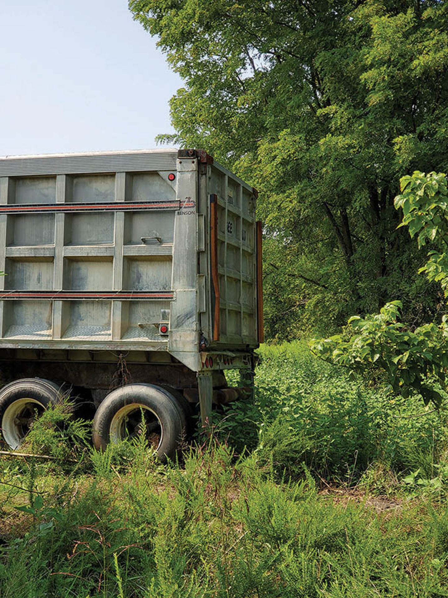 BENSON HYDRAULIC END DUMP T/A ALUMINUM TRAILER, VIN, CT 038A, LOCATION: MARCO SHOP ***DELAYED TITL - Image 6 of 6