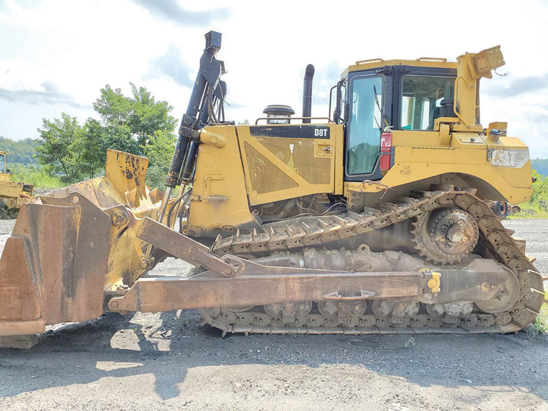 CATERPILLAR D8T DOZER, S/N: KPZ02178, CAT C15 ENGINE, 24'' WIDE TRACKS, 166'' WIDE DOZER BLADE, REAR - Image 5 of 9