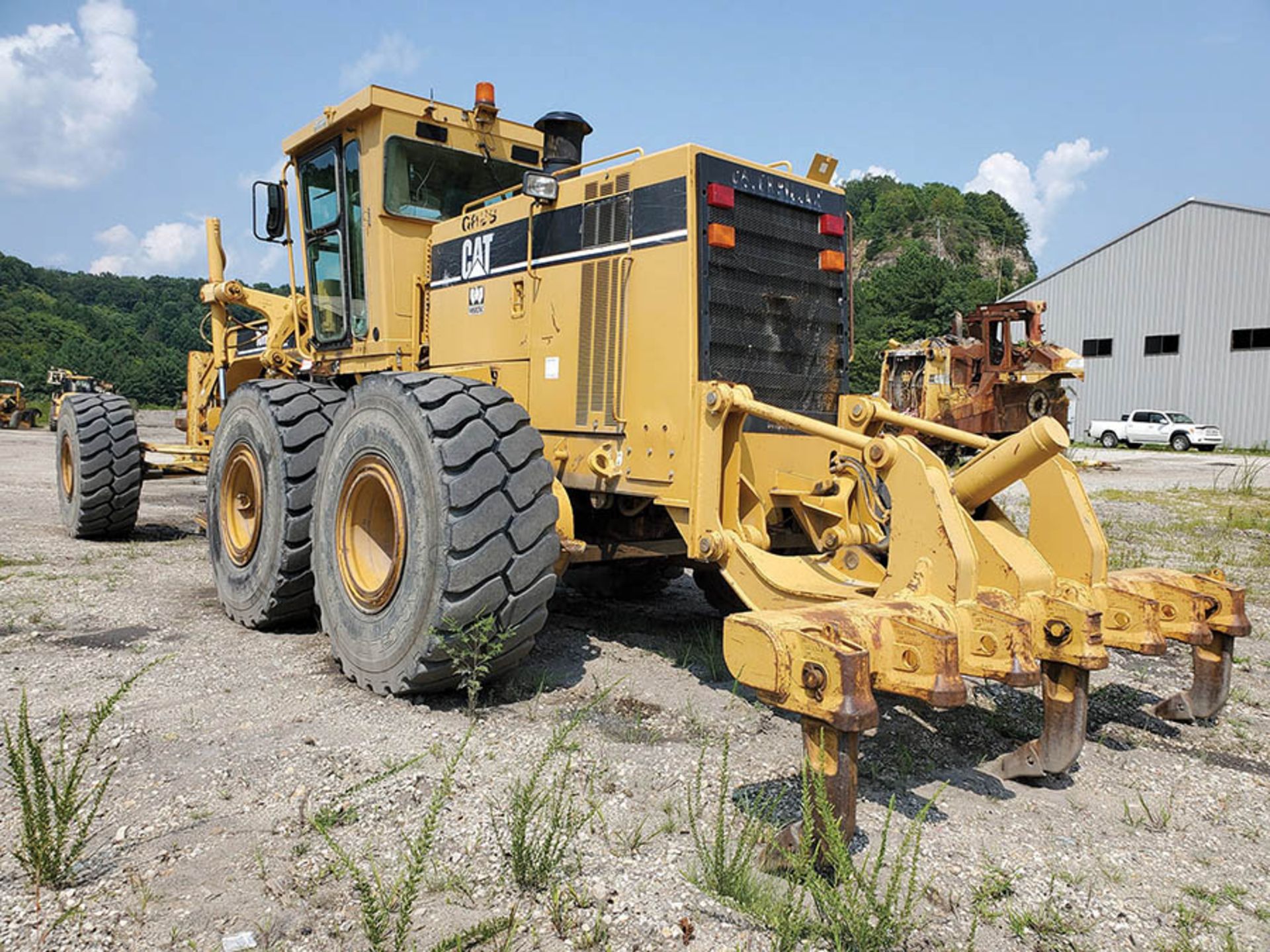 CATERPILLAR MODEL 16H MOTOR GRADER, S/N: 6ZJ00722, 38,636 METERED HOURS, CAT 3406 TURBO DIESEL - Image 9 of 9