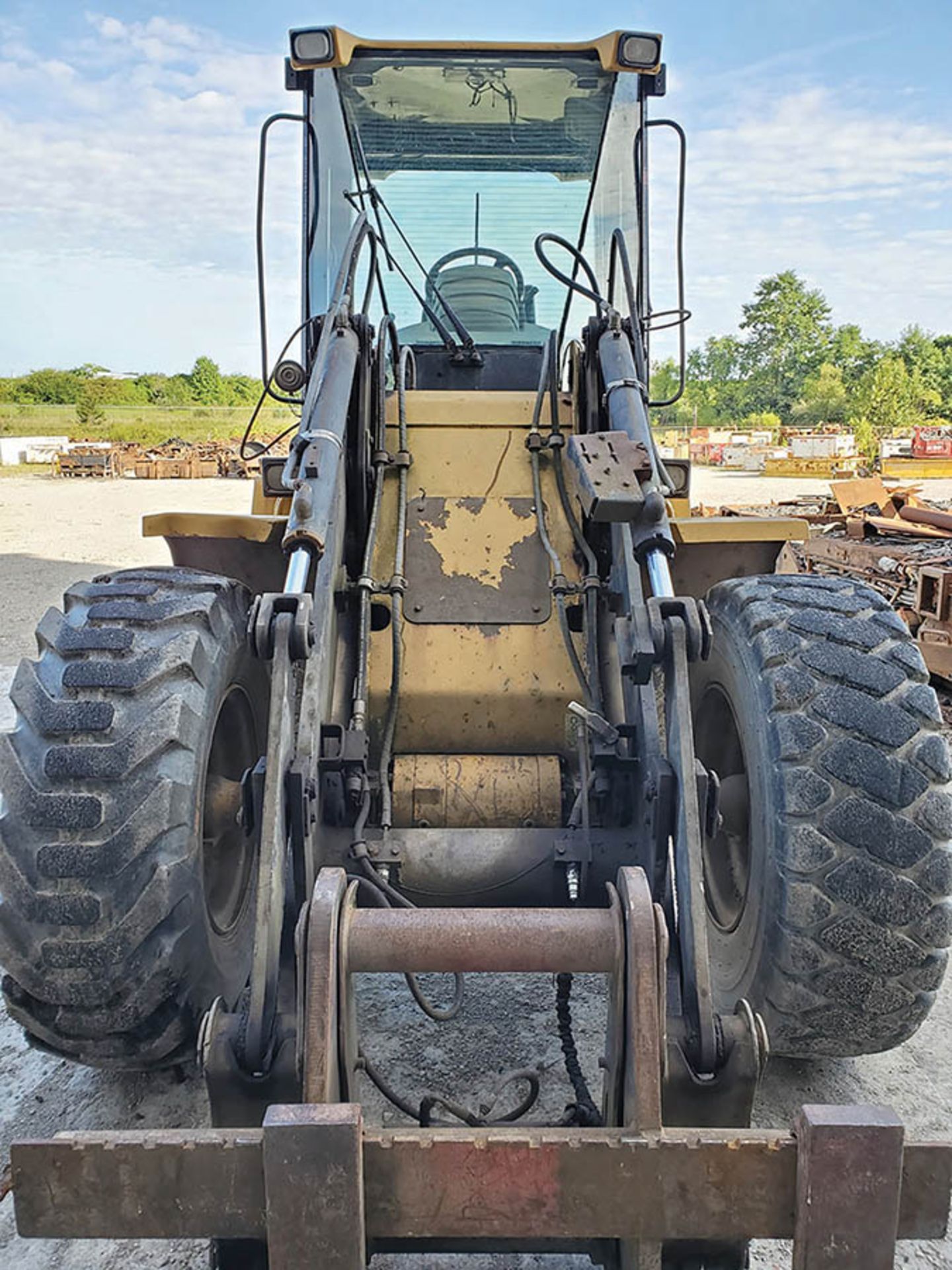 CATERPILLAR IT14G WHEEL LOADER WITH FORKS & BUCKET, PIN 8ZM00195 - Image 2 of 11