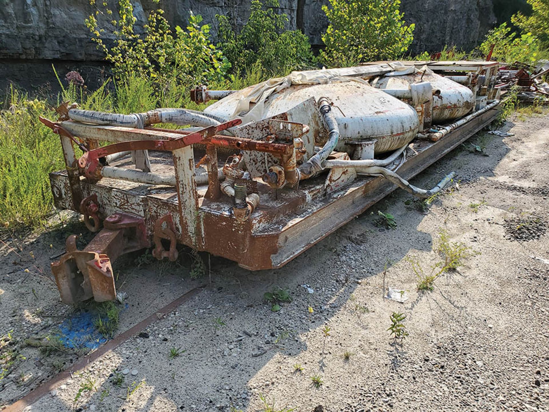 AL LEE DIESEL 2 POD DUSTER, S/N E8546, LOCATION: MATRIC DEEP MINE - Image 6 of 8