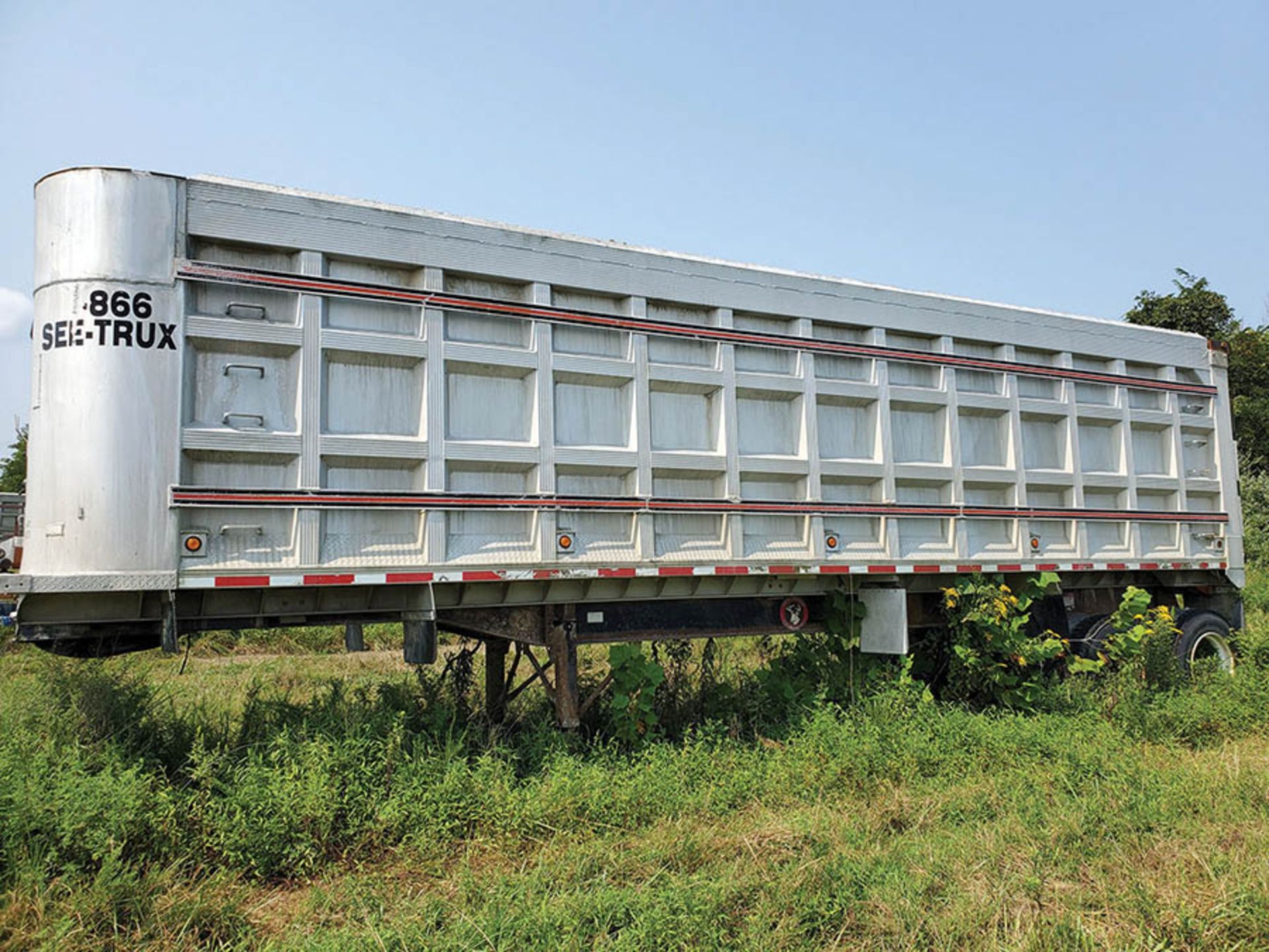 BENSON HYDRAULIC END DUMP T/A ALUMINUM TRAILER, VIN, LOCATION: MARCO SHOP ***DELAYED TITLE: BUYER - Image 7 of 7