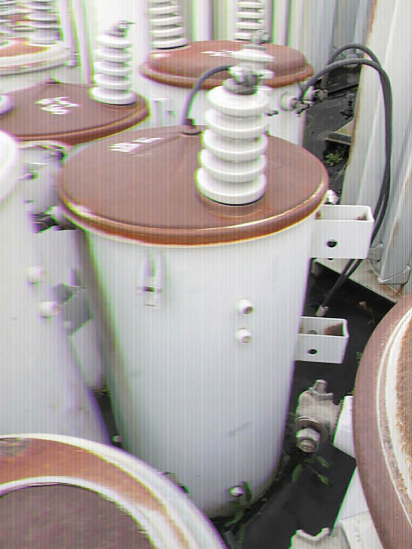 UNITED UTILITY SUPPLY 37.5 KVA DISTRIBUTION TRANSFORMER, S/N 577450AA, 7,200/12,470 HV., 120/240 - Image 2 of 2