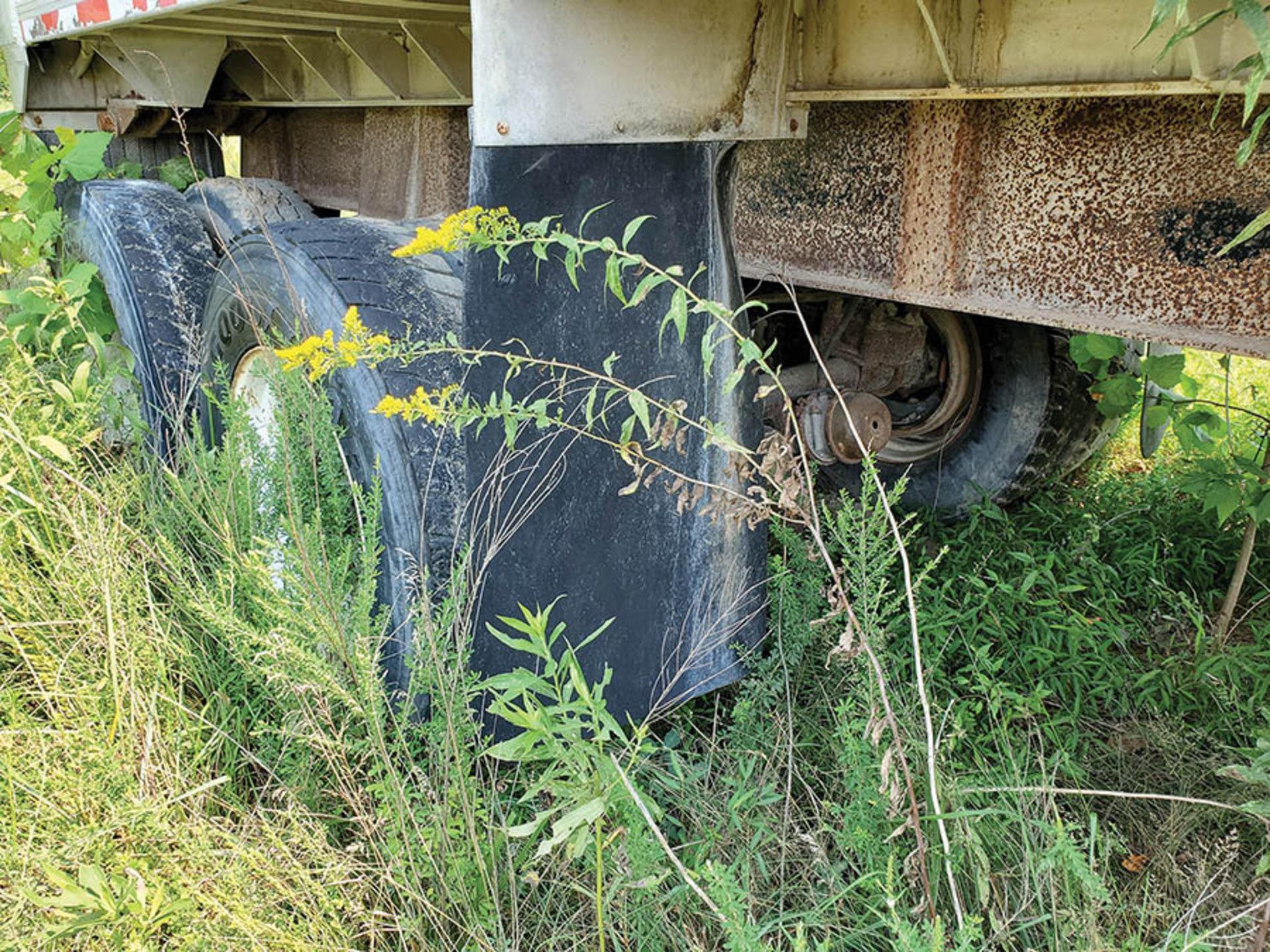 BENSON HYDRAULIC END DUMP T/A ALUMINUM TRAILER, VIN, LOCATION: MARCO SHOP ***DELAYED TITLE: BUYER - Image 5 of 7