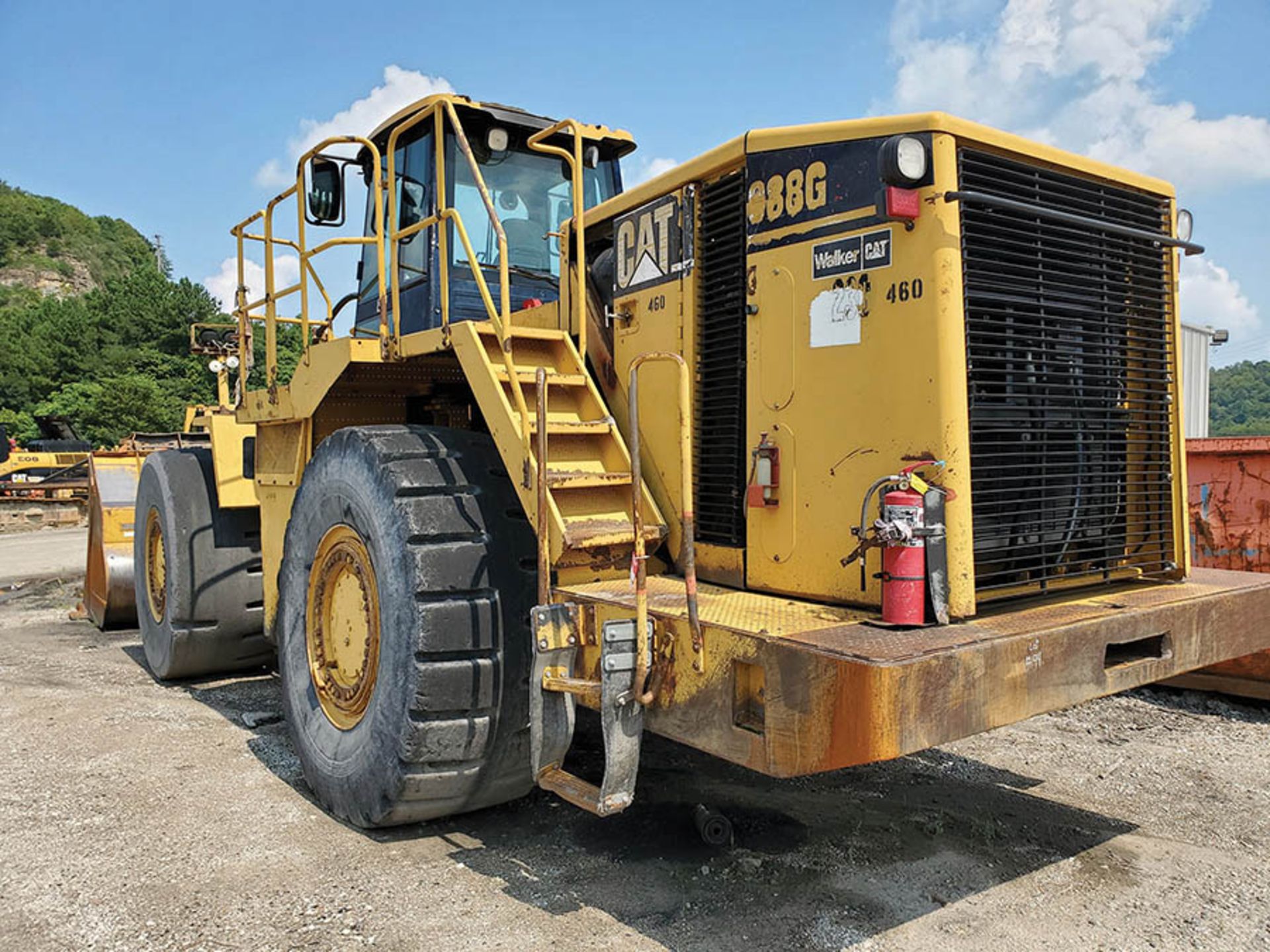 CATERPILLAR 988G WHEEL LOADER, S/N: CAT0988GVBNH00460, HOURS UNKNOWN, CAT 6-CYLINDER TURBO DIESEL - Image 9 of 10