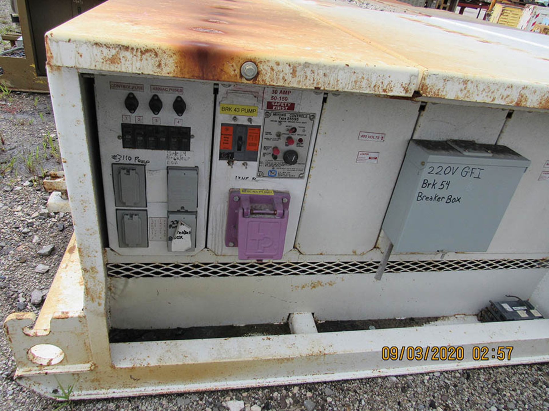 TREY POWER CENTER, MODEL PC12470, S/N 1205 5 300 KVA, 12470 V. - Image 2 of 6