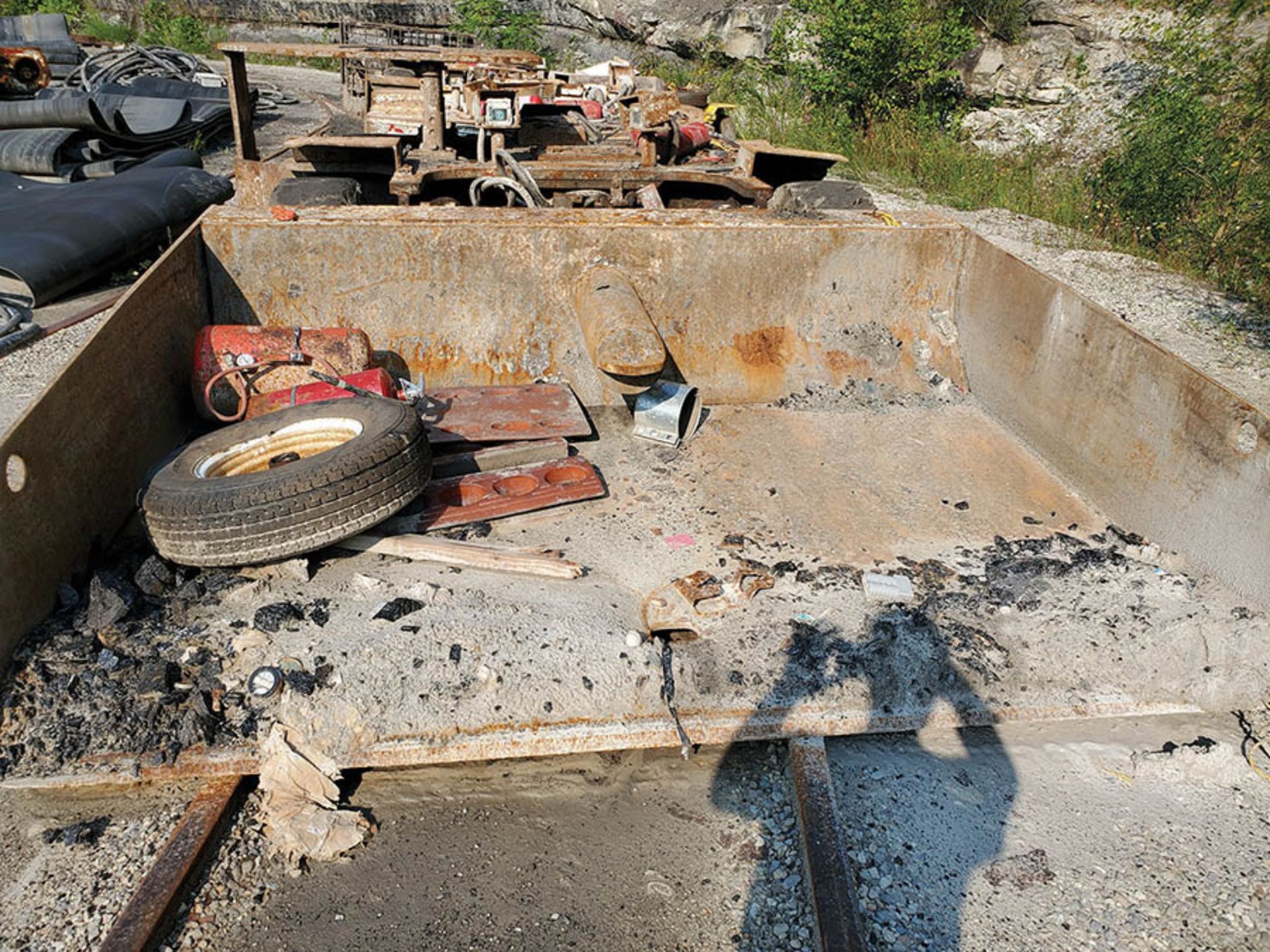 BUCYRUS DIESEL SCOOP 488D, S/N 488-4006, LOCATION: MATRIC DEEP MINE - Image 4 of 9