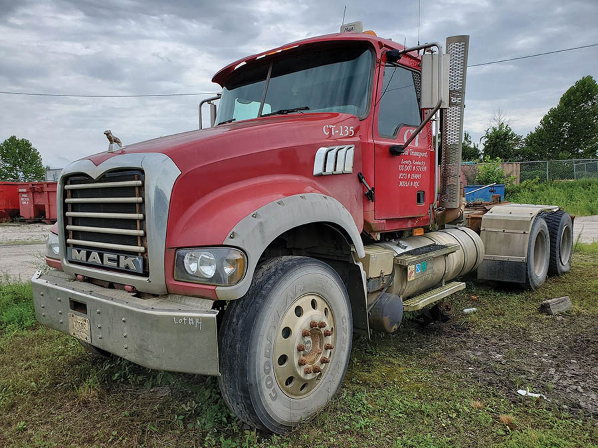 2008 MACK GU713 T/A DAY CAB TRACTOR, MAXITORQUE 18 SPEED TRANS., WET LINES MACK INLINE SIX DIESEL - Image 4 of 9