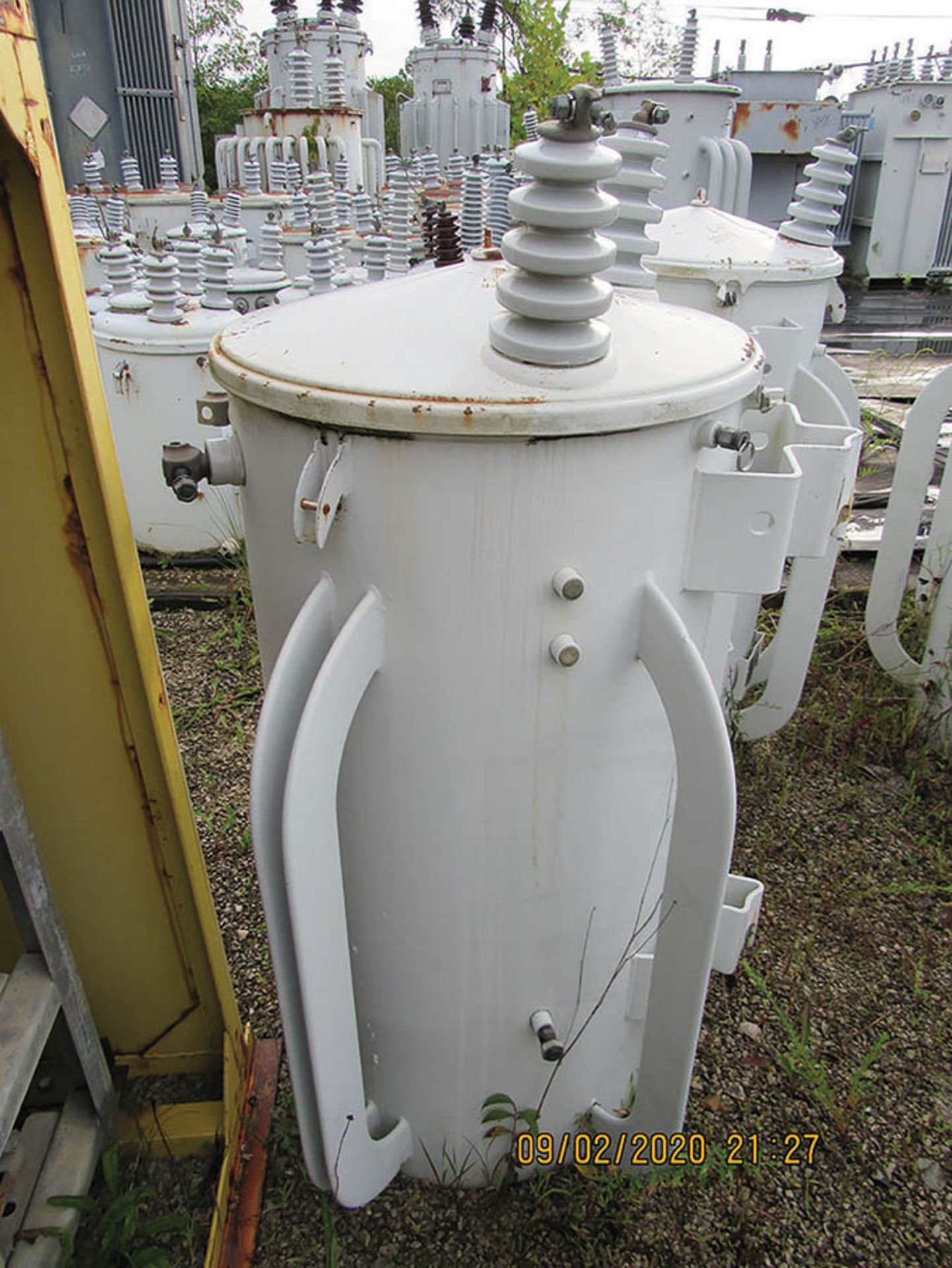 WESTINGHOUSE 100 KVA TRANSFORMER, S/N 80A075158, 7200/12470Y HV., 240/480 LV., 5 - Image 2 of 3