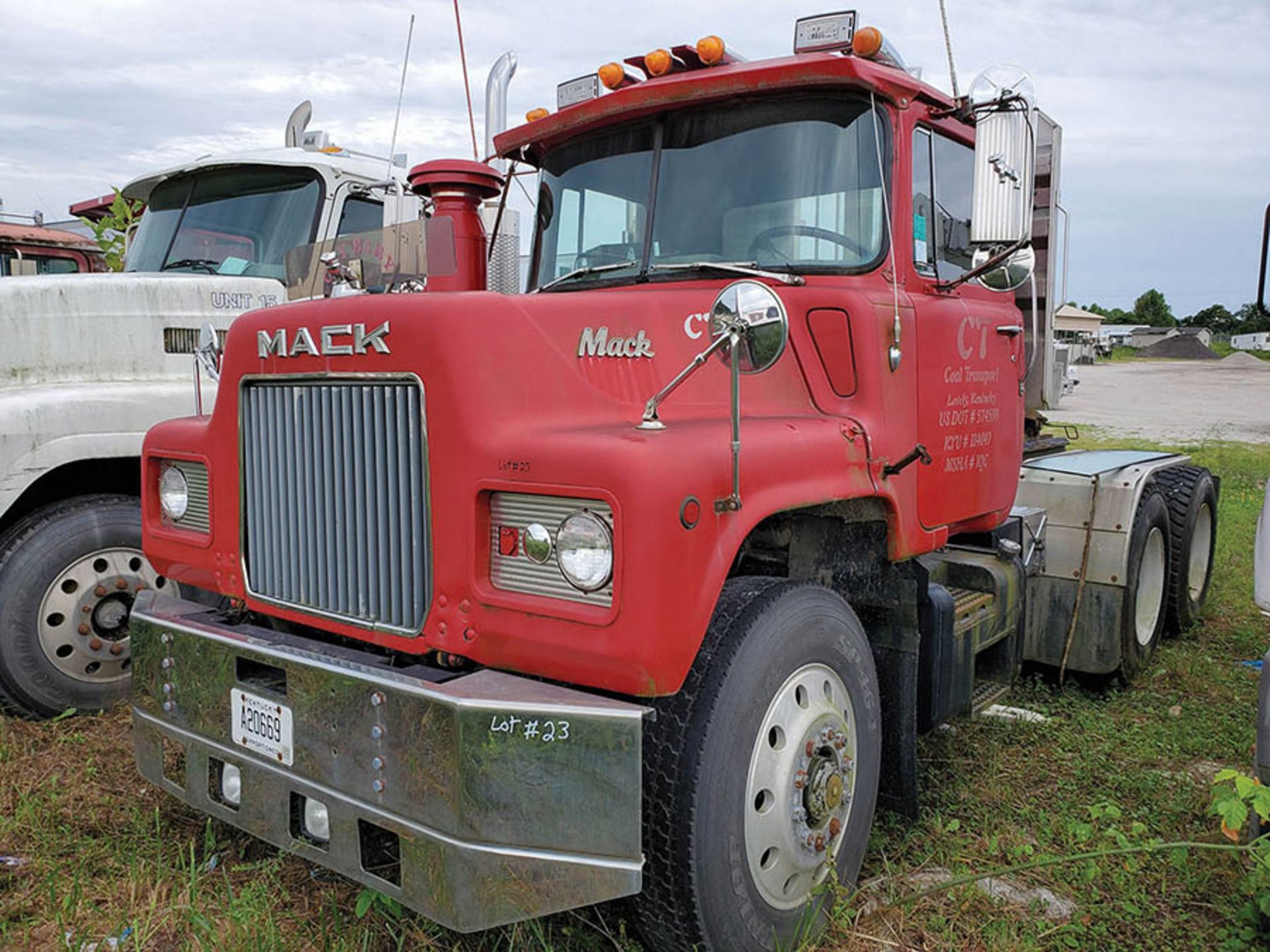 MACK DM686 SX T/A DAY CAB TRACTOR, VIN 1M2B128C4DA009151, CT 81, LOCATION: MARCO SHOP