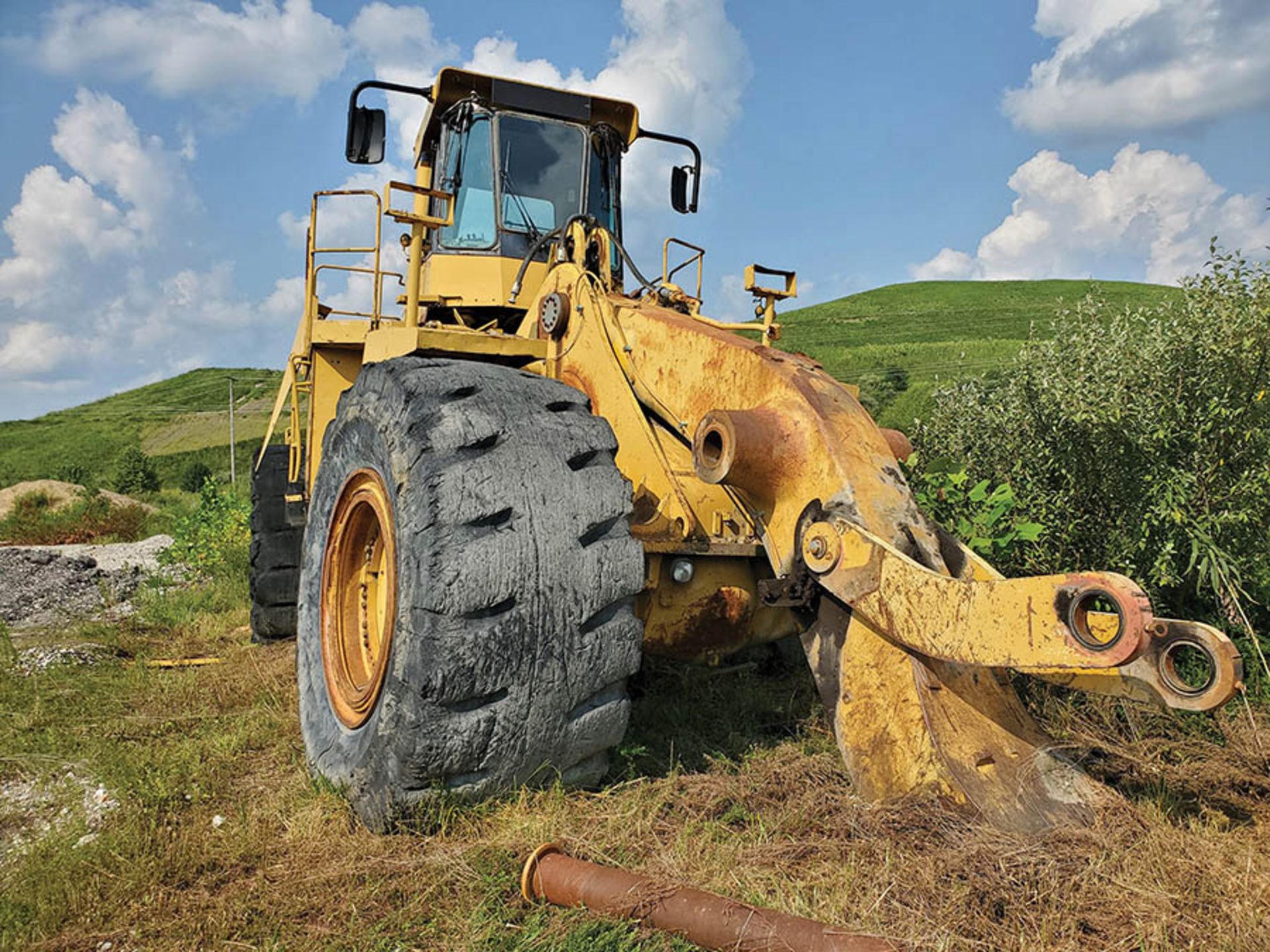 CATERPILLAR 992G WHEEL LOADER, PIN CATO992GHADZ00341, PARTS MACHINE, 225, LOCATION: CZAR TARP RACK - Image 4 of 8