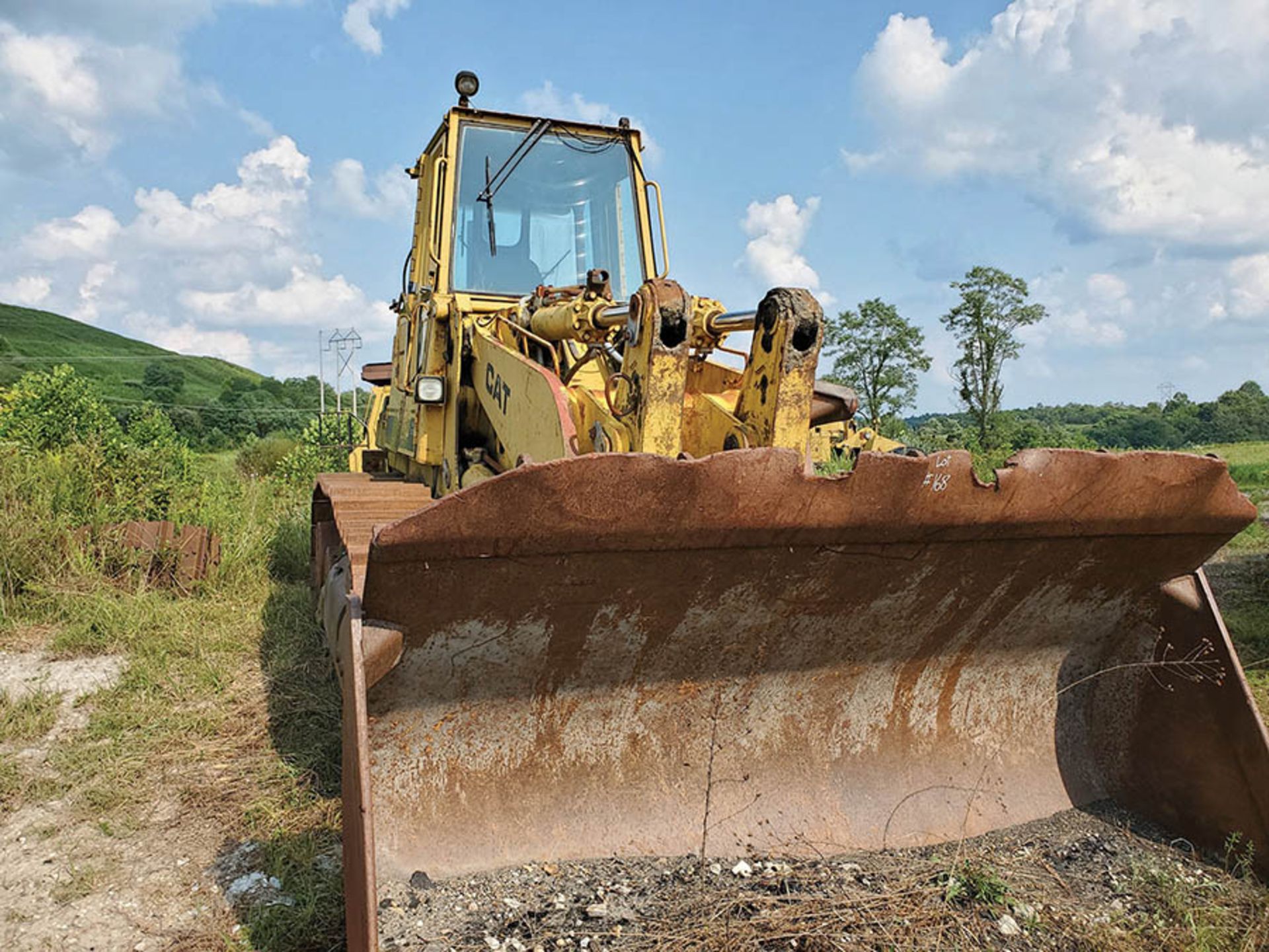 CATERPILLAR 973 TRACK LOADER, PIN 86G01013, LOCATION: CZAR TARP RACK - Image 8 of 8