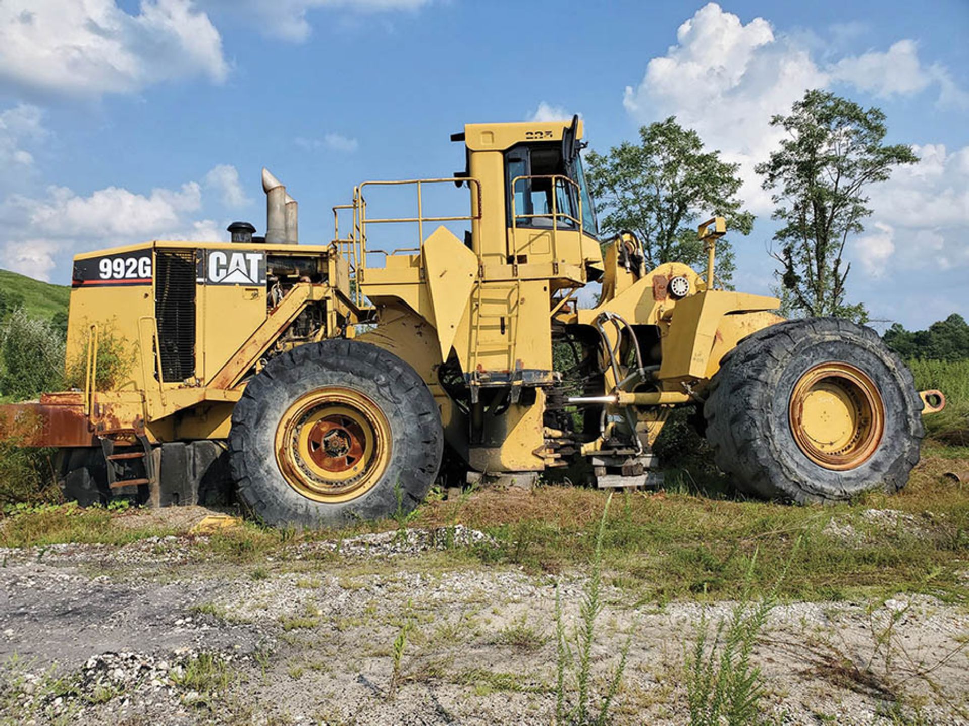 CATERPILLAR 992G WHEEL LOADER, PIN CATO992GHADZ00341, PARTS MACHINE, 225, LOCATION: CZAR TARP RACK