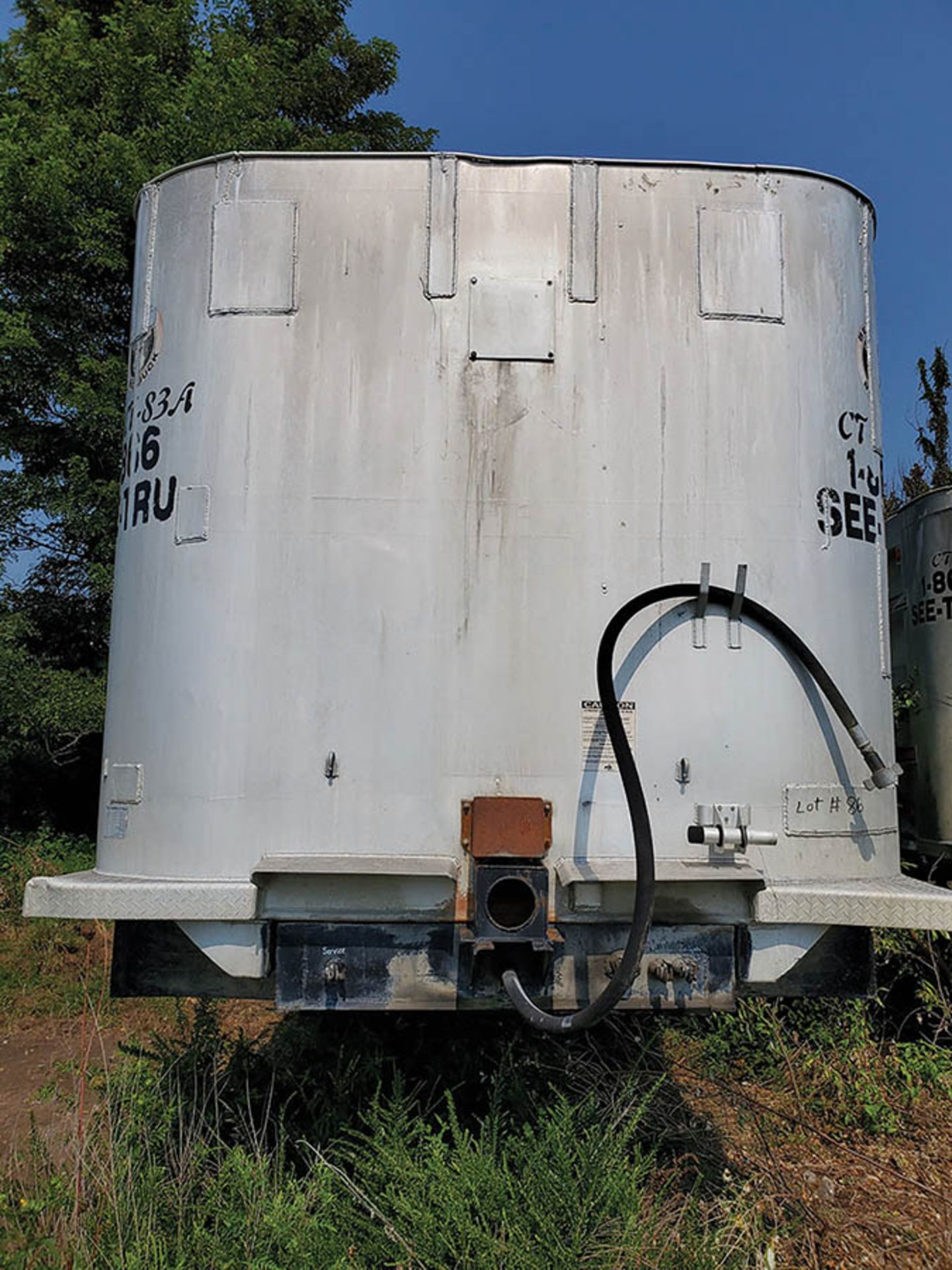 BENSON HYDRAULIC END DUMP T/A ALUMINUM TRAILER, VIN, LOCATION: MARCO SHOP ***DELAYED TITLE: BUYER - Image 5 of 6