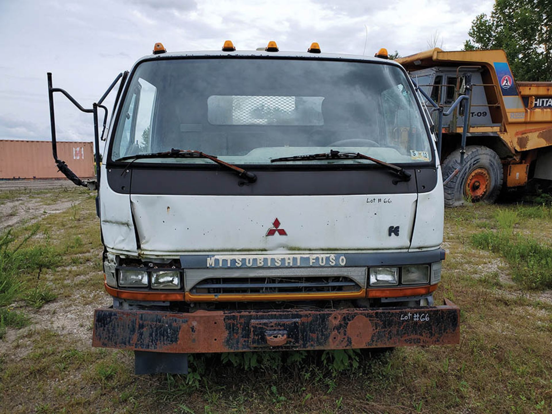 1995 MITSUBISHI FUSO FLATBED, 80'' X 156'', STEAM PRESSURE WASHER, MODEL 3500-5-2LC, HONDA ENGINE, - Image 3 of 8