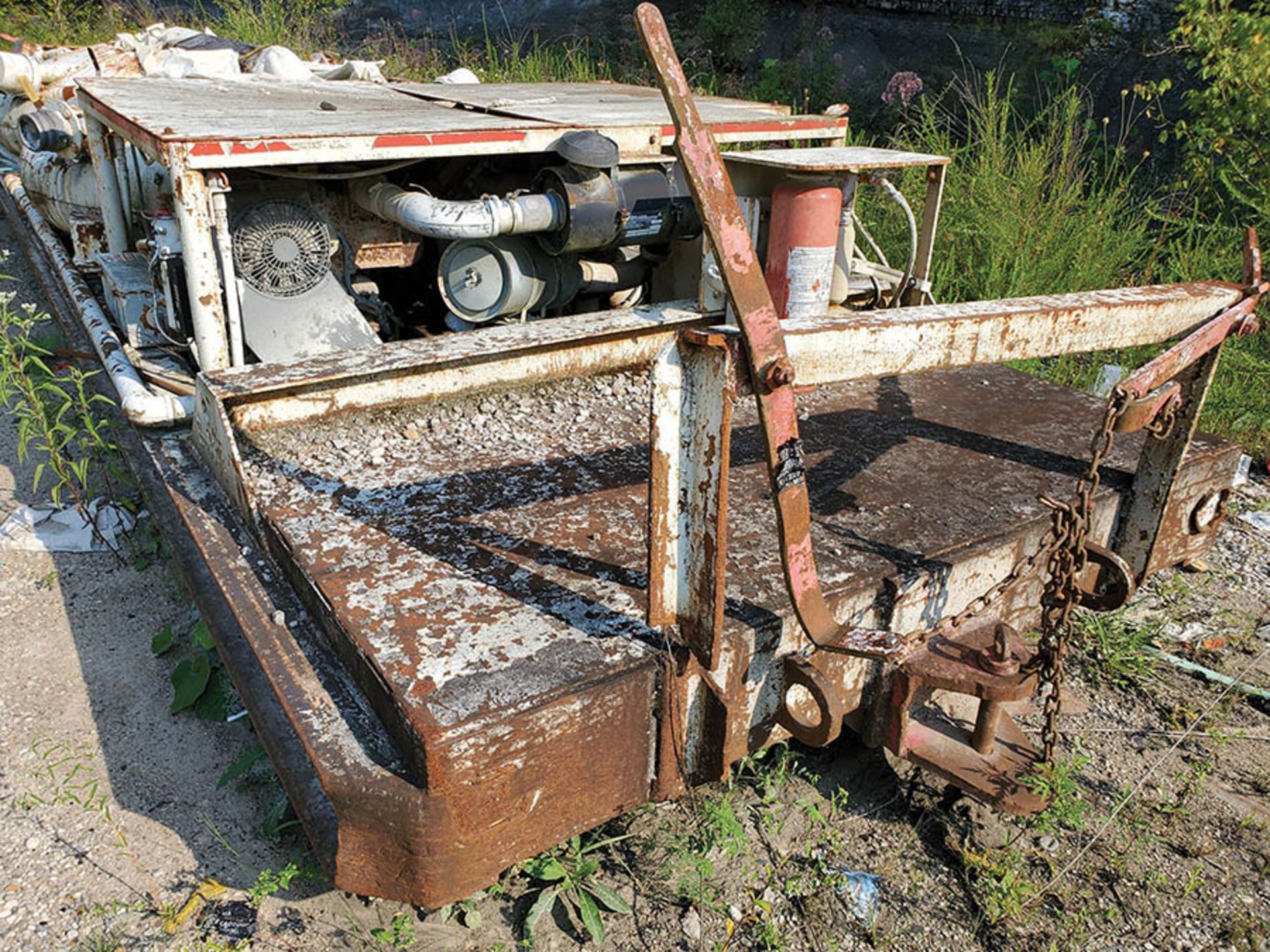 AL LEE DIESEL 2 POD DUSTER, S/N E8546, LOCATION: MATRIC DEEP MINE - Image 3 of 8