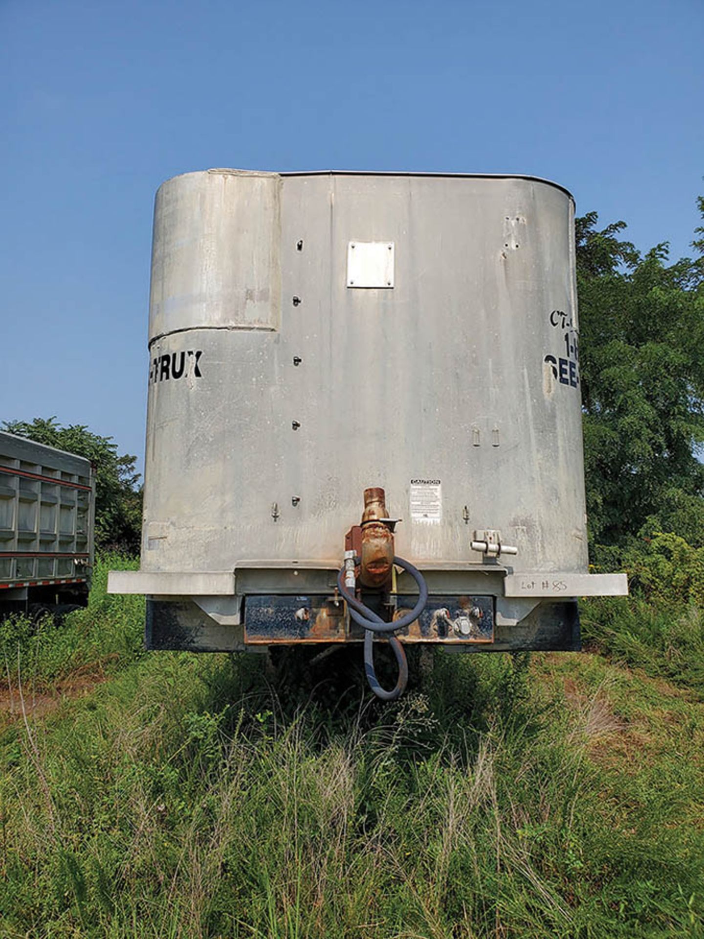 BENSON HYDRAULIC END DUMP T/A ALUMINUM TRAILER, VIN, LOCATION: MARCO SHOP ***DELAYED TITLE: BUYER - Image 3 of 7