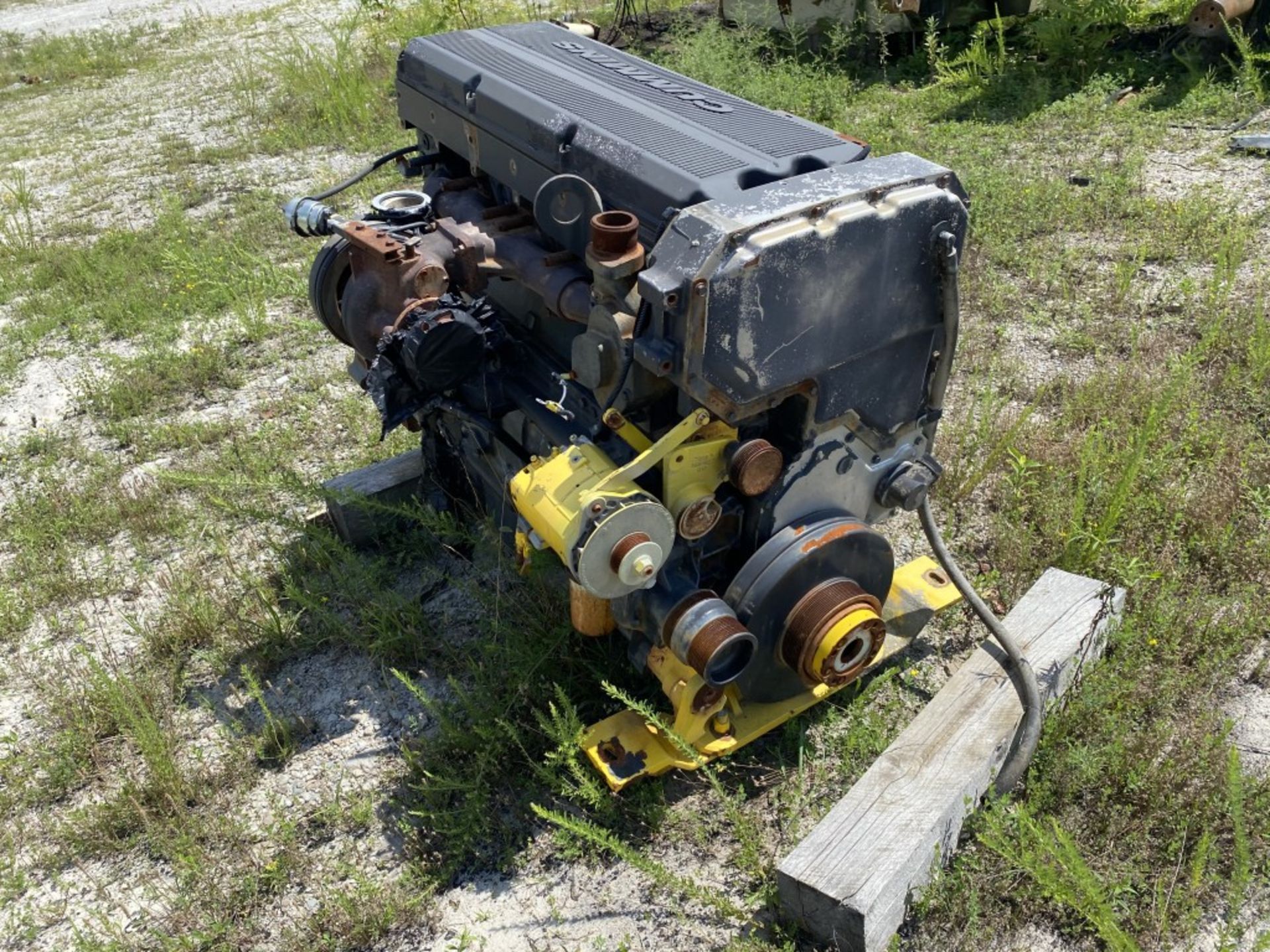 INGERSOLL-RAND DML-LP DRILL RIG FOR PARTS, S/N: 7719, CUMMINS DIESEL ENGINE, IN PIECES, MISSING MANY - Image 4 of 6