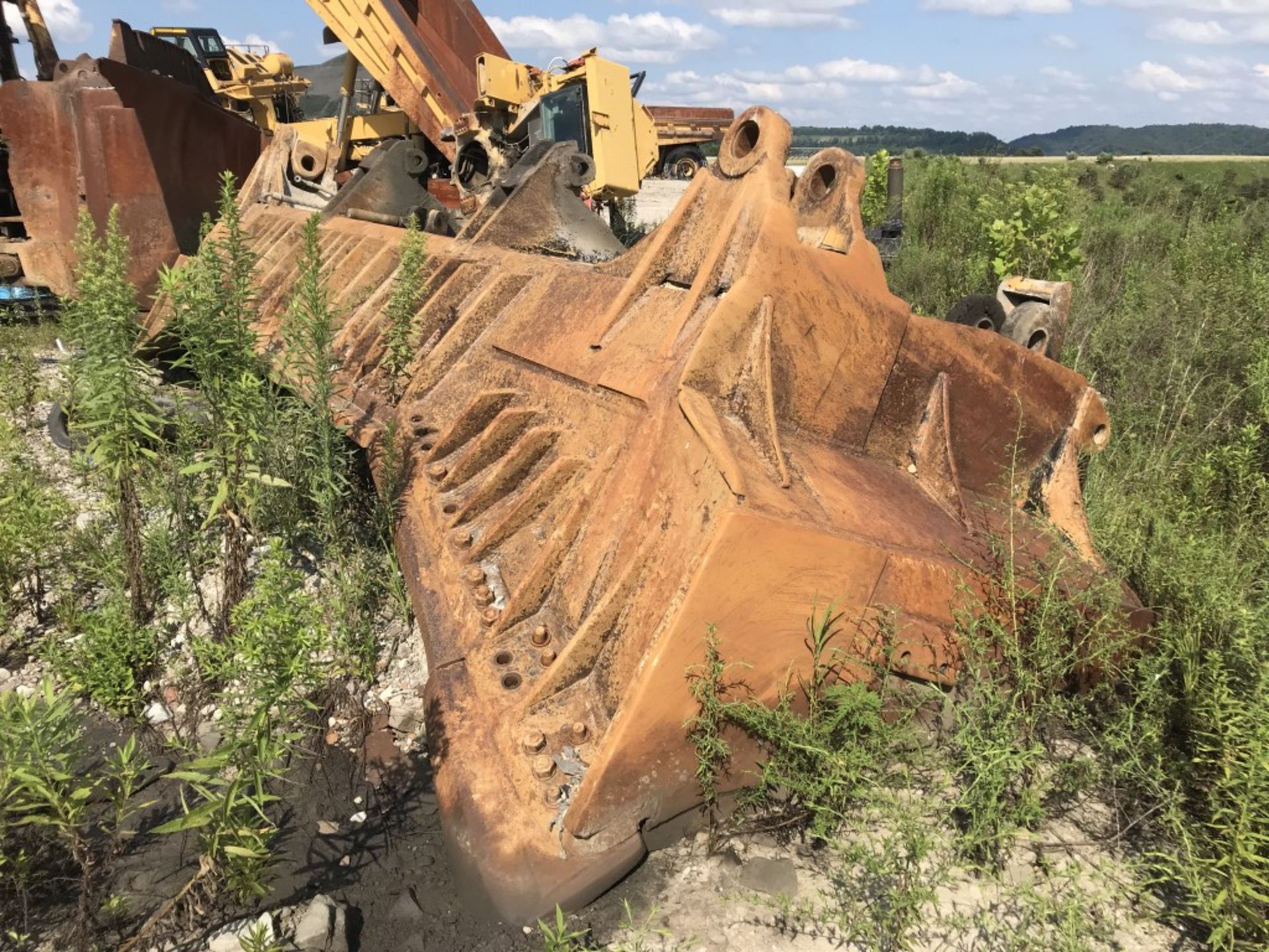 CAT D11R DOZER FOR PARTS, S/N: 7PZ00592, REAR RIPPER Attachment, COMES W/ BLADE, CAT 350GB ENGINE, - Image 9 of 9