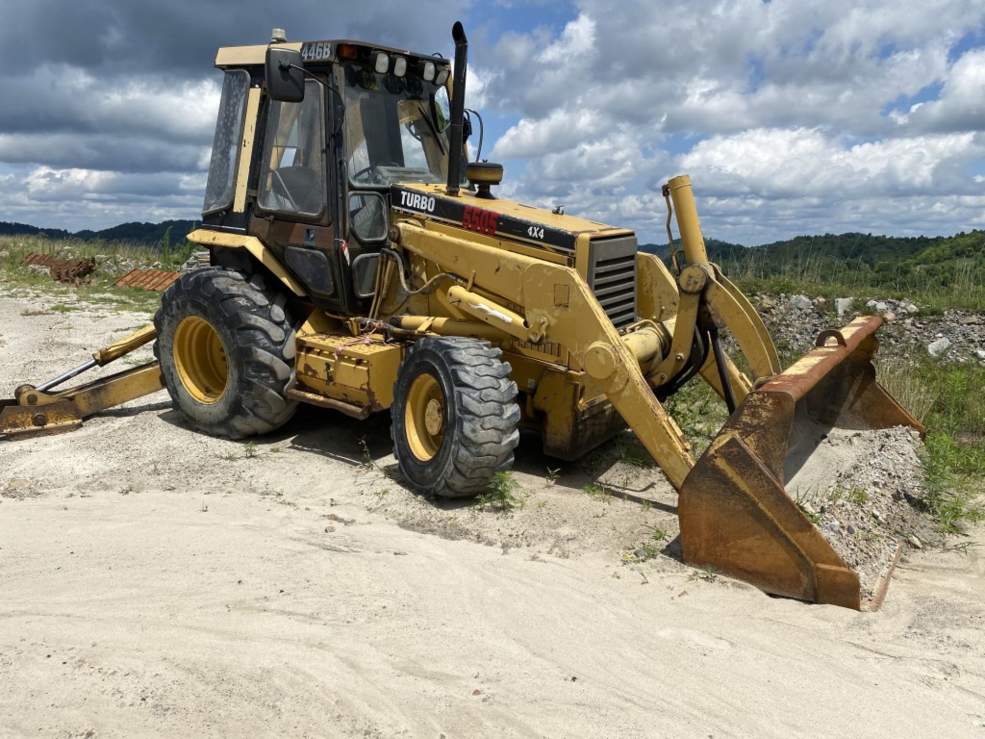 CATERPILLAR 446B 4X4 LOADER BACKHOE, S/N: 5BL02151, 7,242 HOURS SHOWING, CAT TURBO DIESEL ENGINE, - Image 3 of 16