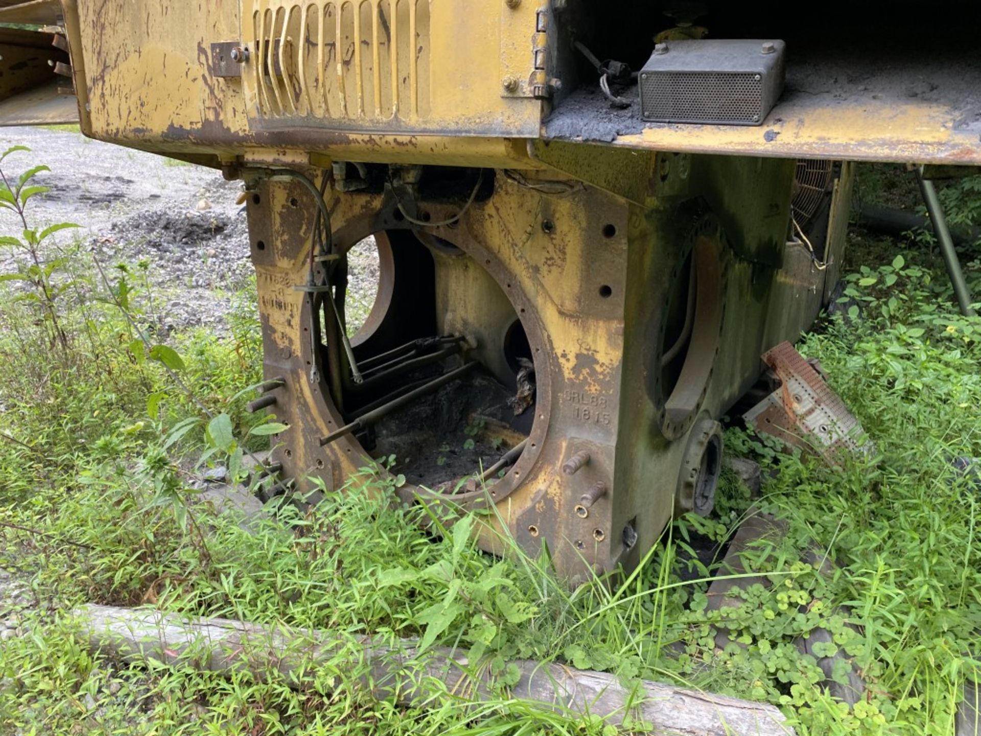 1998 CAT D8N DOZER, PARTS MACHINE, S/N 9TC02413 (UNIT #2413) LOCATION: MILLER CREEK ALDRIGE - Image 4 of 9