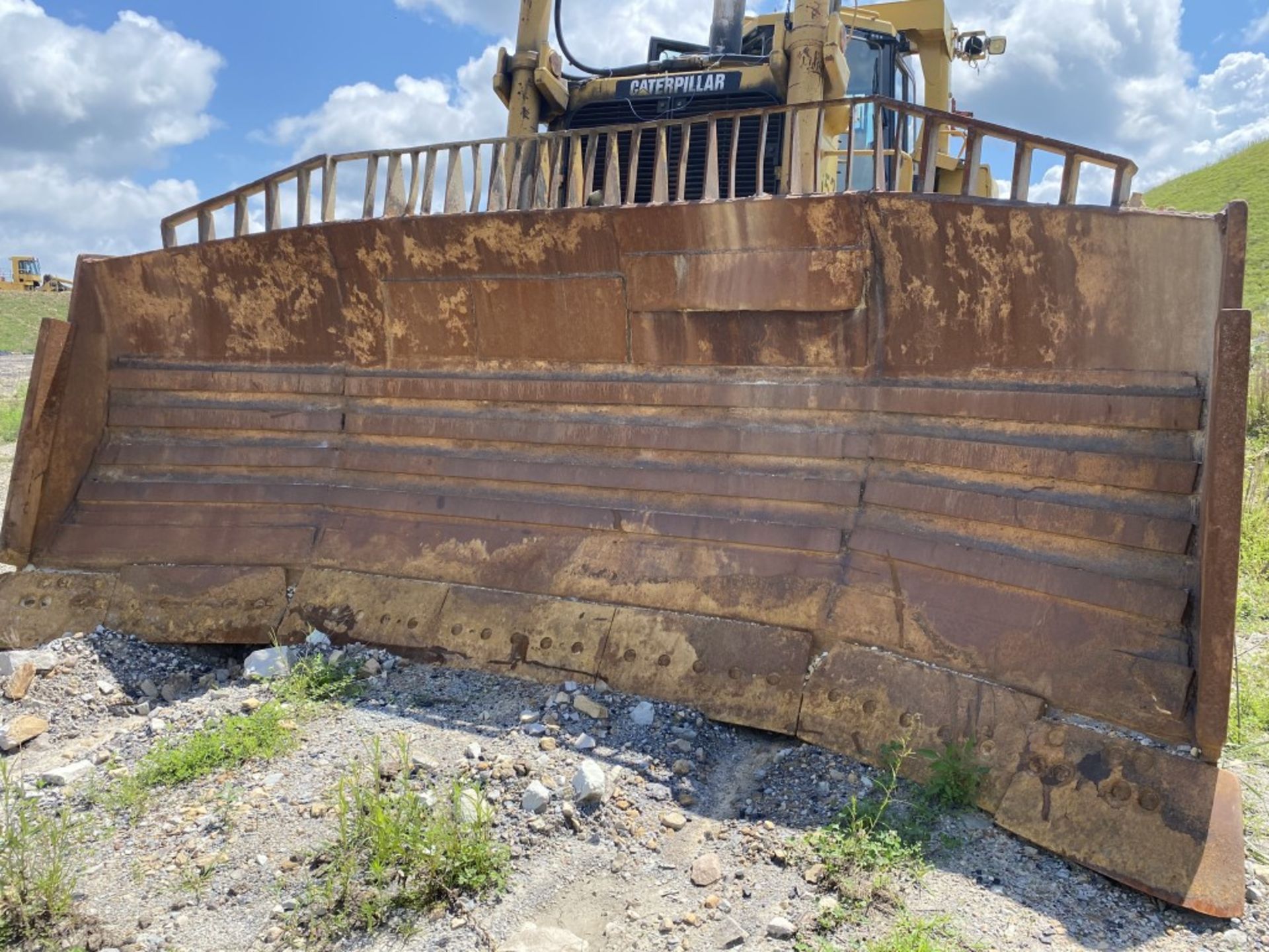 CATERPILLAR D10T DOZER, S/N: RJG01377, CAT C-27 DIESEL ENGINE, 17' DOZER BLADE, MISSING - Image 9 of 11