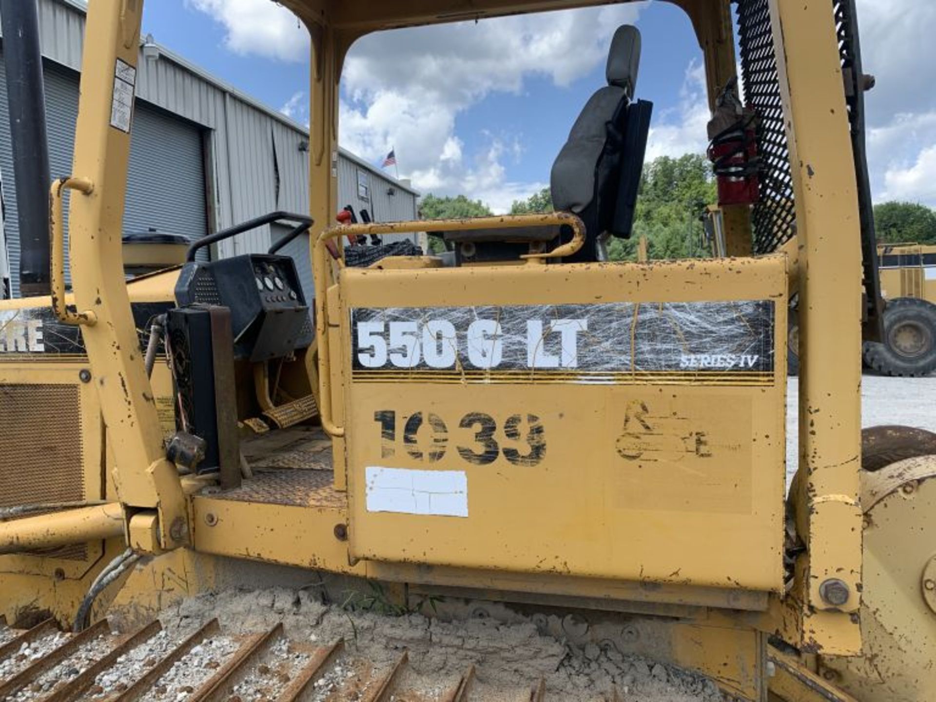 1996 JOHN DEERE 550G LT SERIES IV DOZER, JD 4 CYLINDER TURBO DIESEL, 4 SPEED POWERSHIFT TRANS, 6-WAY - Image 24 of 30