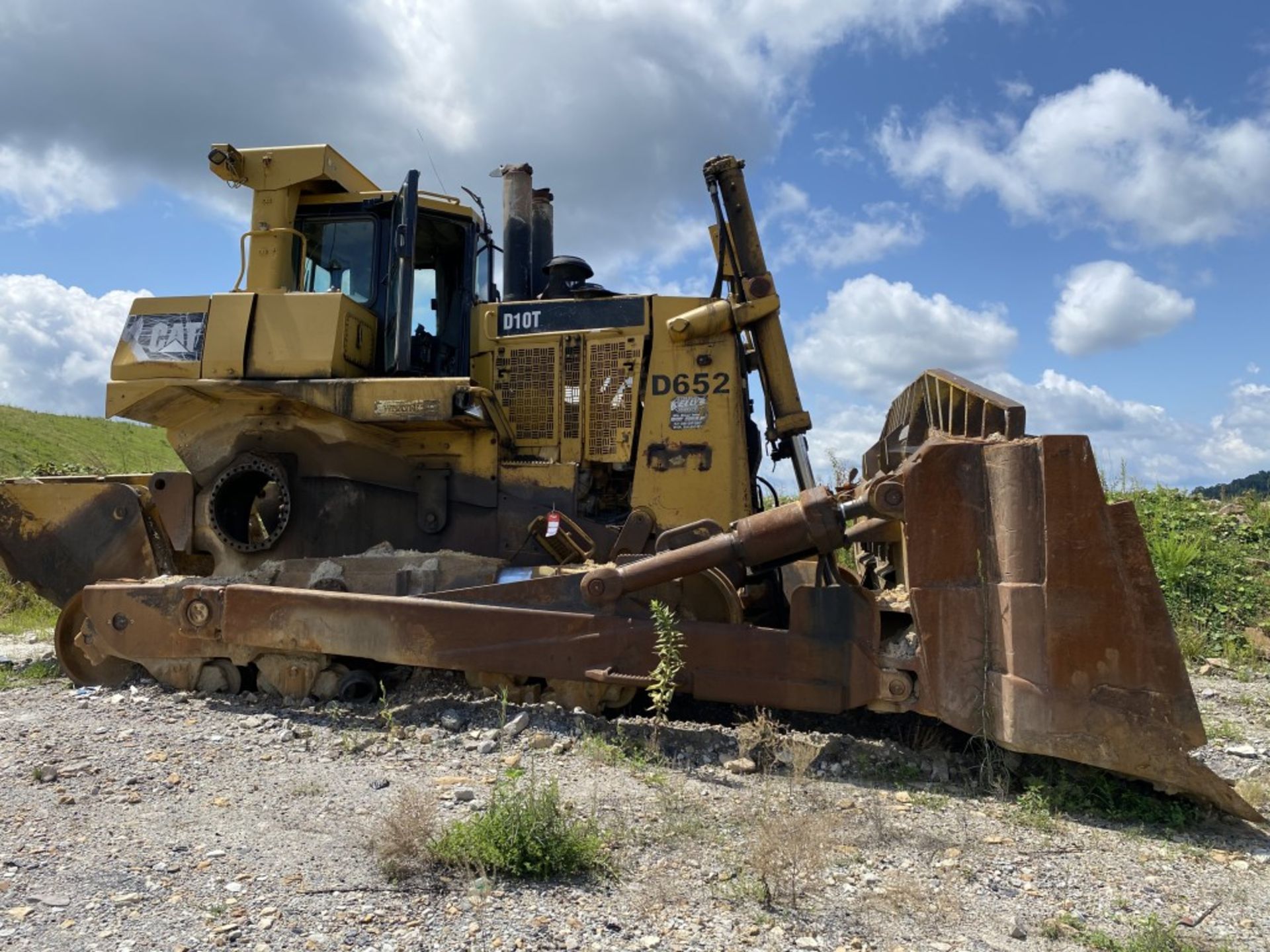 CATERPILLAR D10T DOZER, S/N: RJG01377, CAT C-27 DIESEL ENGINE, 17' DOZER BLADE, MISSING - Image 2 of 11