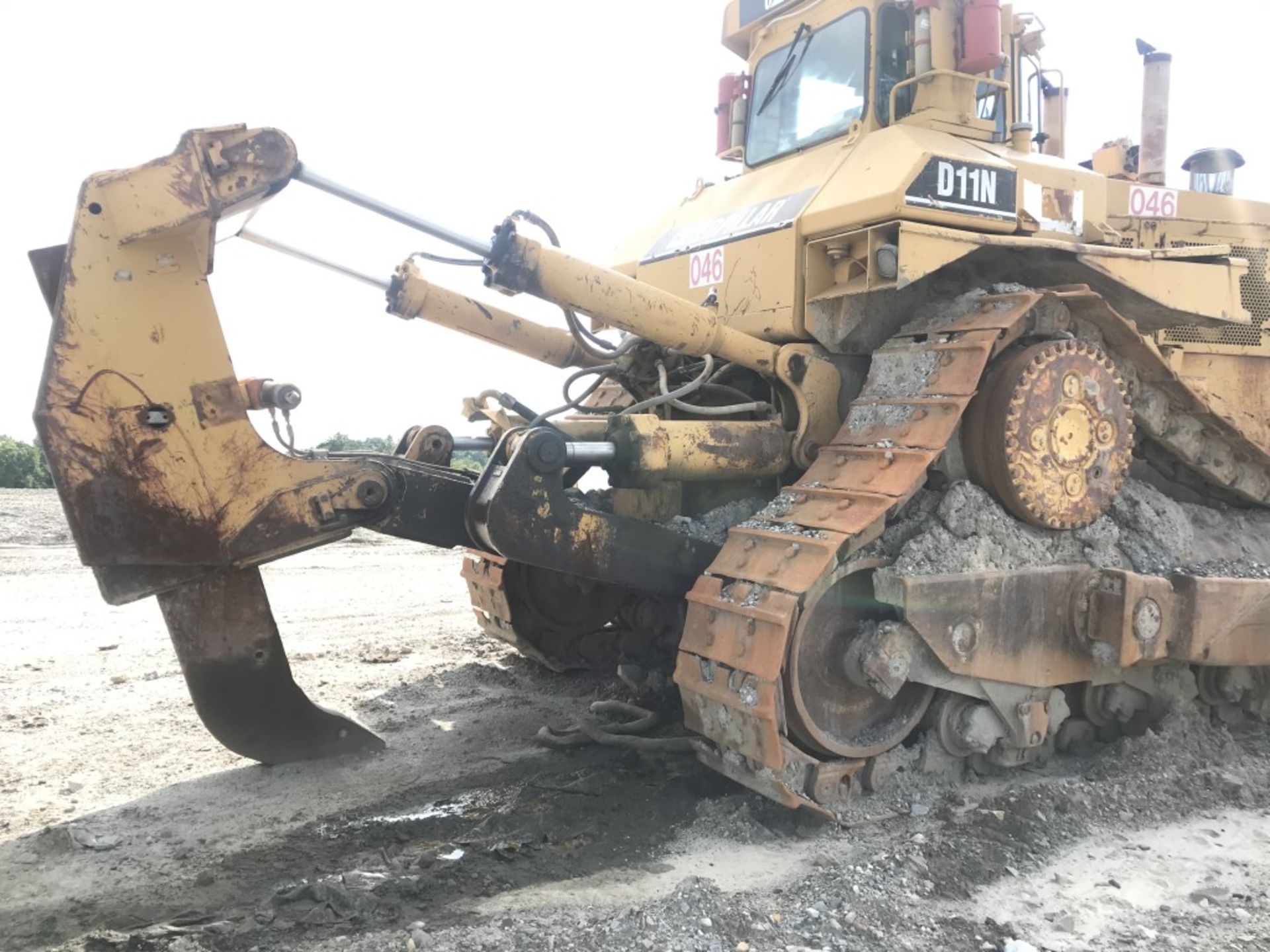 1992 CATERPILLAR D11N DOZER, S/N: 74201046, 20'6'' DOZER BLADE, 28'' WIDE METAL TRACKS, 4T9829 - Image 3 of 18