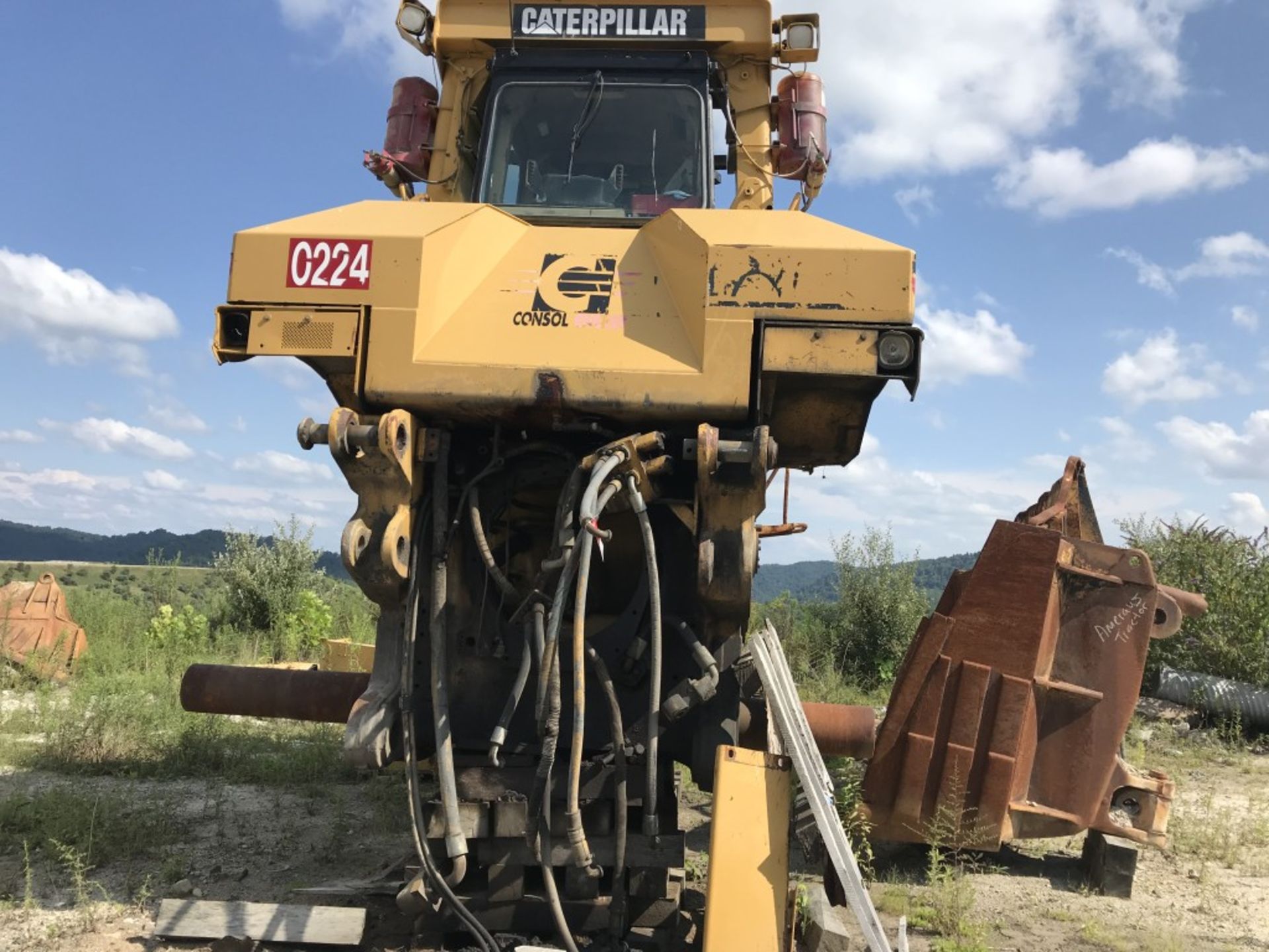 CAT D11R DOZER FOR PARTS S/N: 9TR00224, CAT 3508 ENGINE, MISSING A LOT OF PARTS, COMES W/ BLADE ( - Image 5 of 10