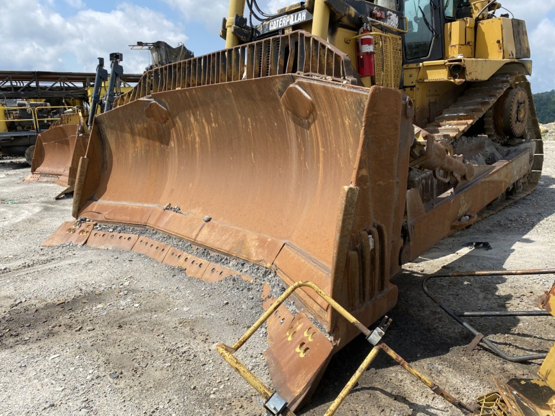 CATERPILLAR D10T DOZER, S/N: RJG00417, CAT C-27 DIESEL ENGINE, 16.5 WIDE DOZER BLADE, TILT BLADE, - Image 9 of 20