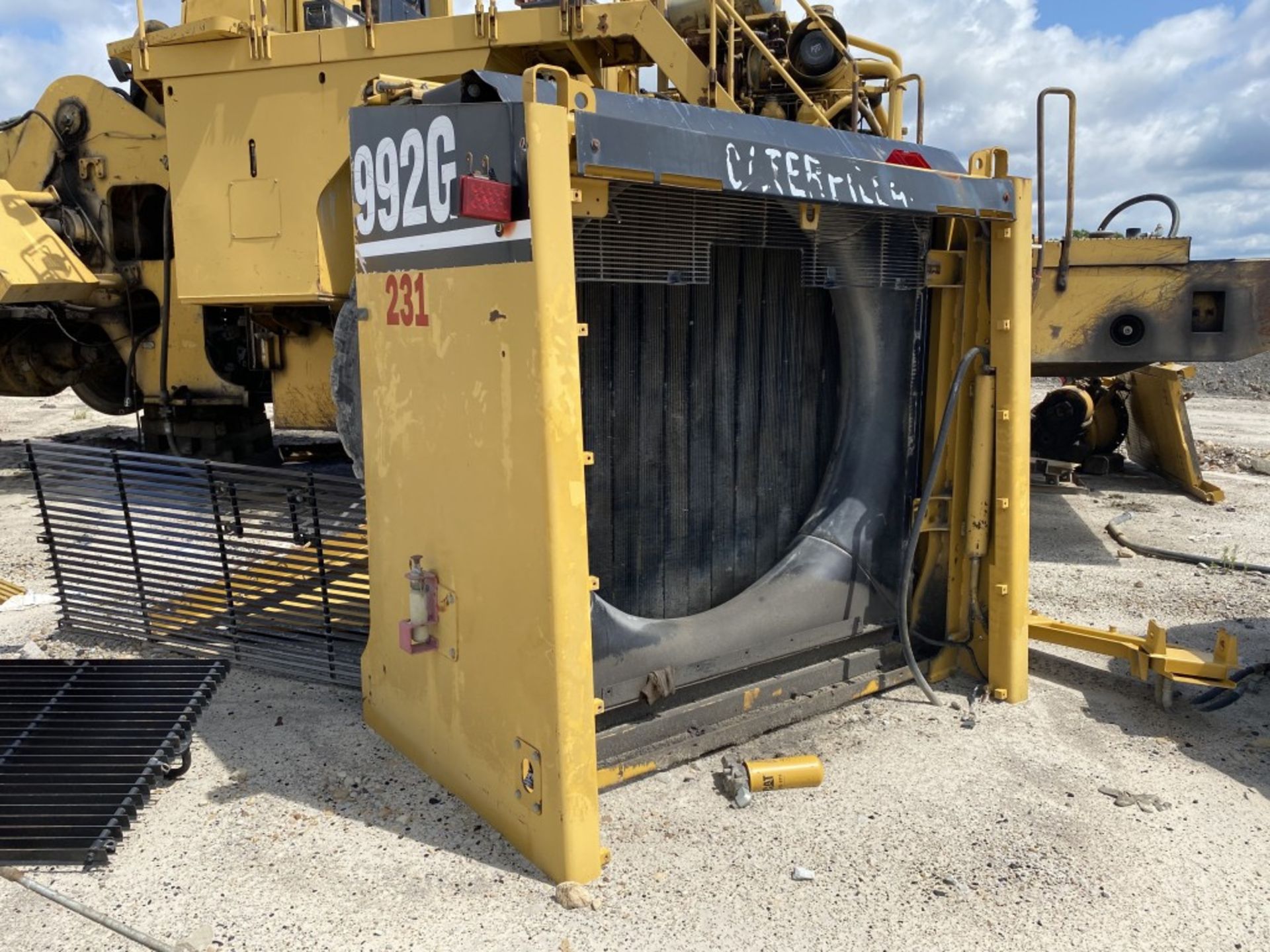 CATERPILLAR 992G WHEEL LOADER, S/N: CAT0992GVADZ00500, 15'6'' WIDE LOADER BUCKET WITH TEETH, CAT - Image 8 of 15