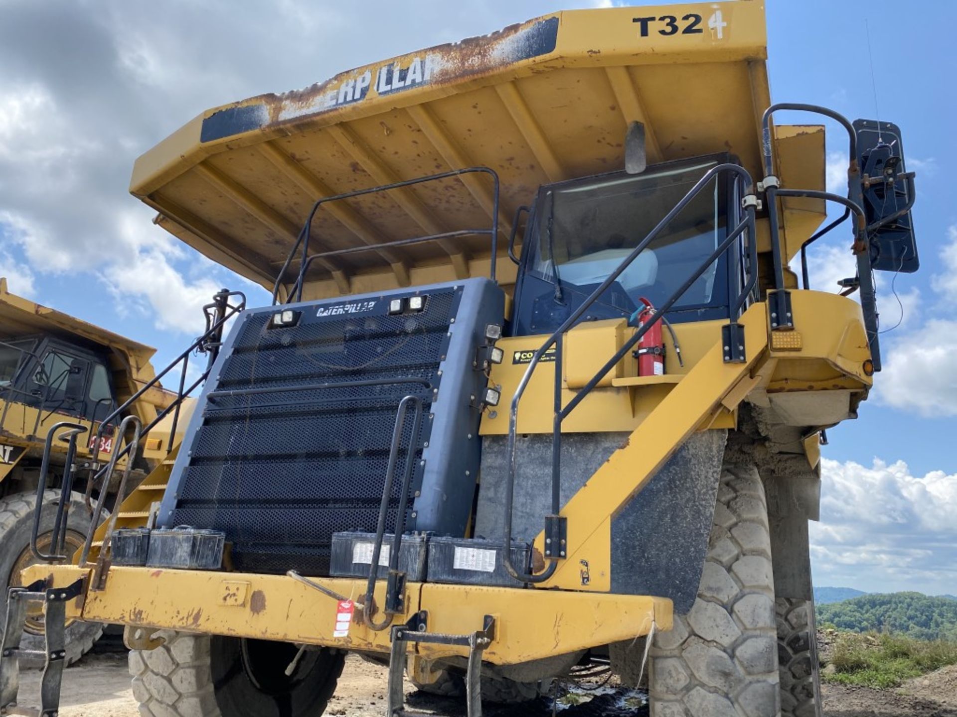 CATERPILLAR MODEL 777F OFF-ROAD DUMP TRUCK, P/N: CAT0777FUJRP00973M UNKNOWN HOURS, CAT DIESEL - Image 12 of 24