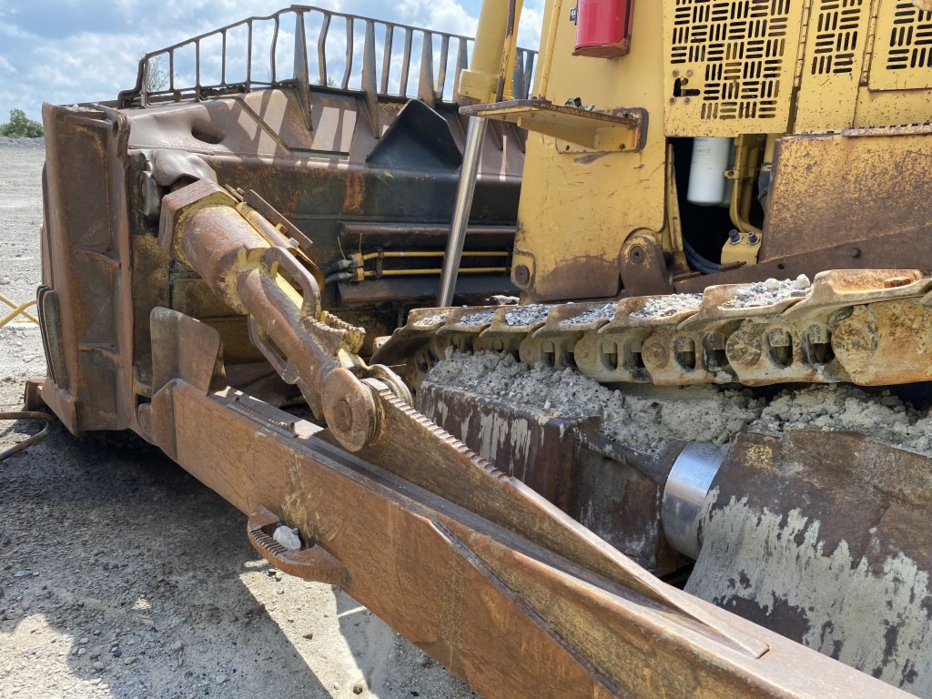 CATERPILLAR D10T DOZER, S/N: RJG00417, CAT C-27 DIESEL ENGINE, 16.5 WIDE DOZER BLADE, TILT BLADE, - Image 8 of 20