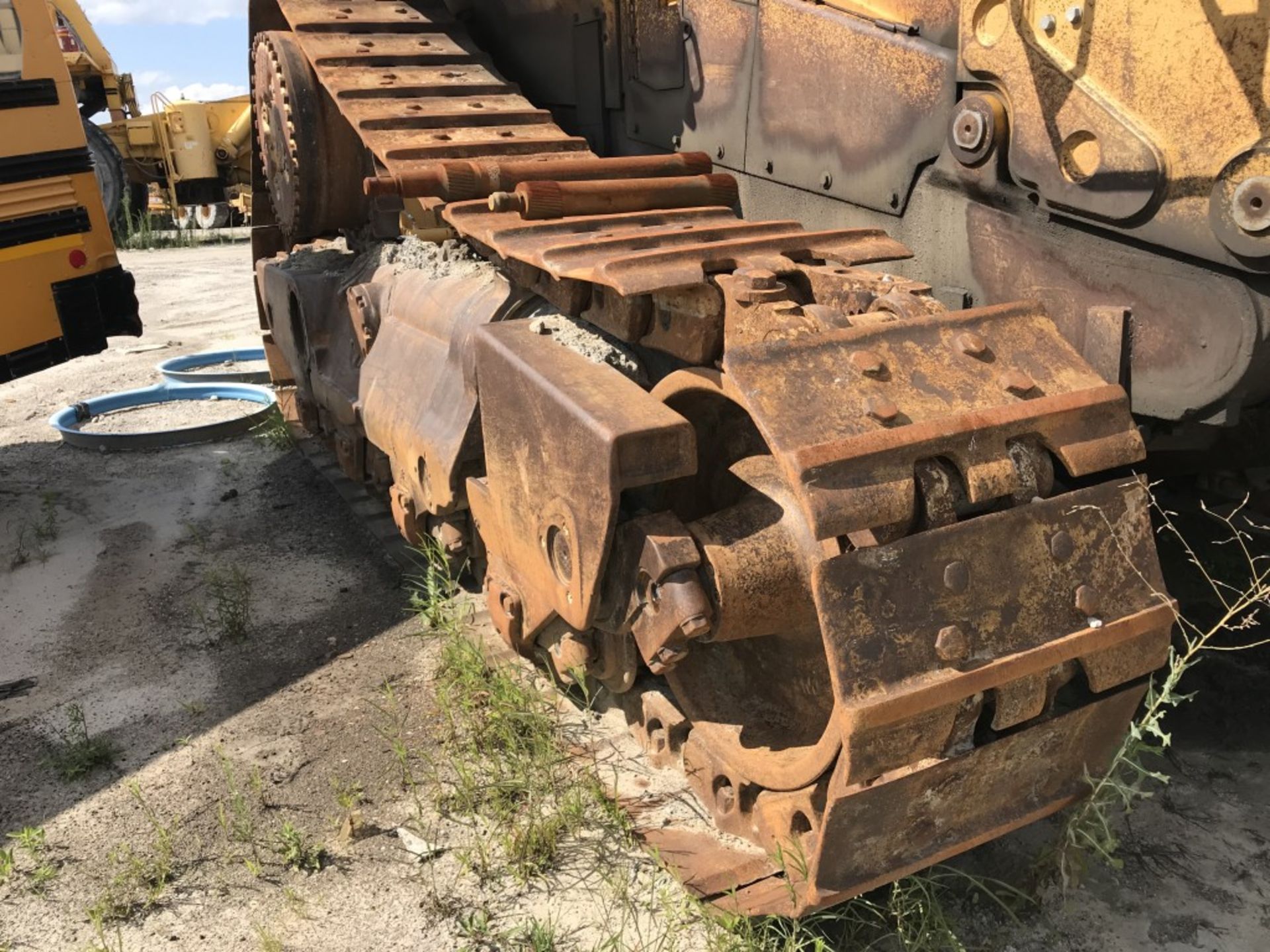 CAT D11R DOZER FOR PARTS, S/N: 7PZ00689, CAT 3508B TURBO DIESEL ENGINE, COMES W/ 20'8'' WIDE BLADE - Image 11 of 19