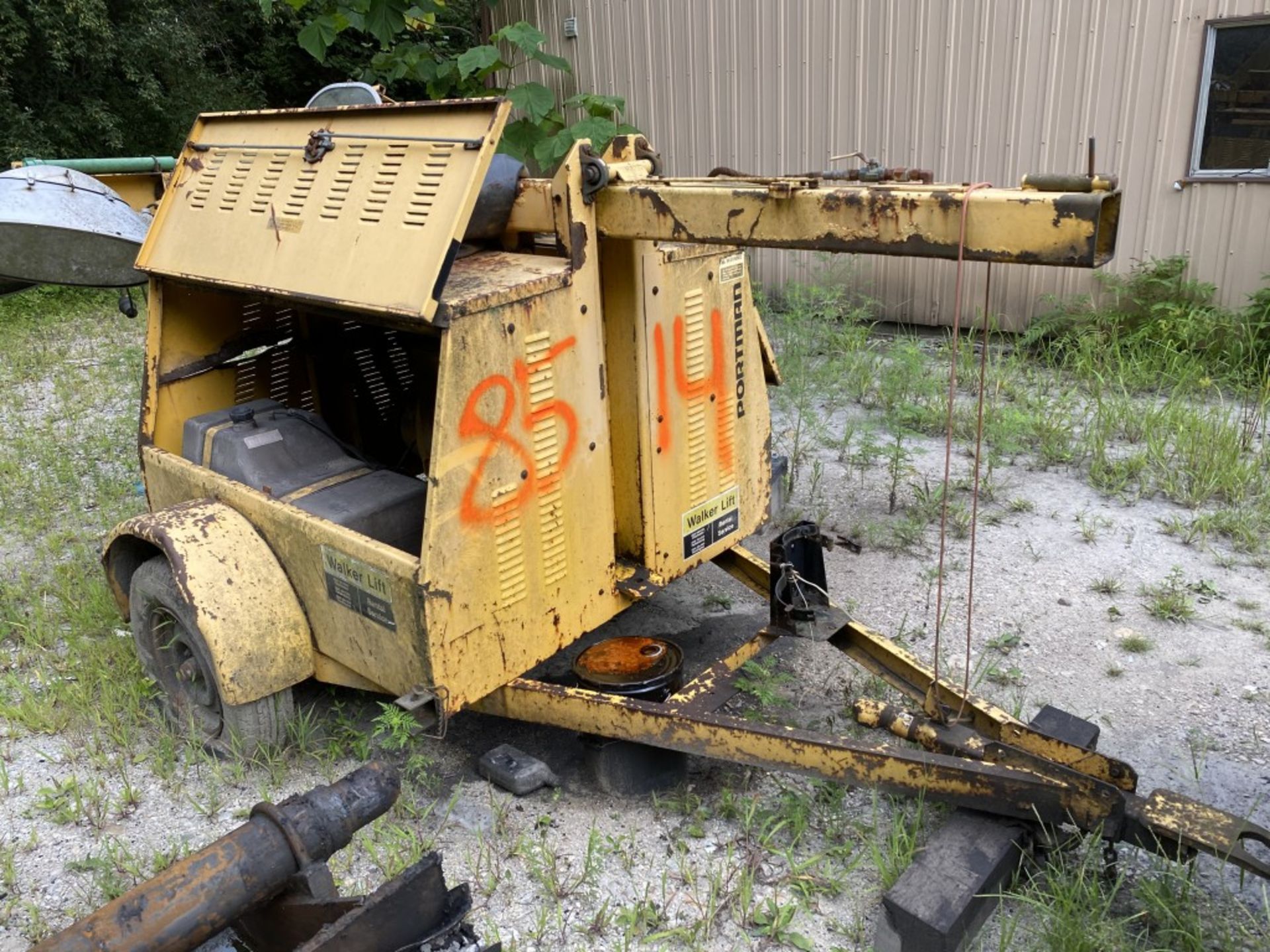 HYSTER FORKLIFT, CAT LOADER AXLE, CAT LIGHT PLANT, STEEL BIN, MAGNETITE RECOVERY PIECES, PLANT