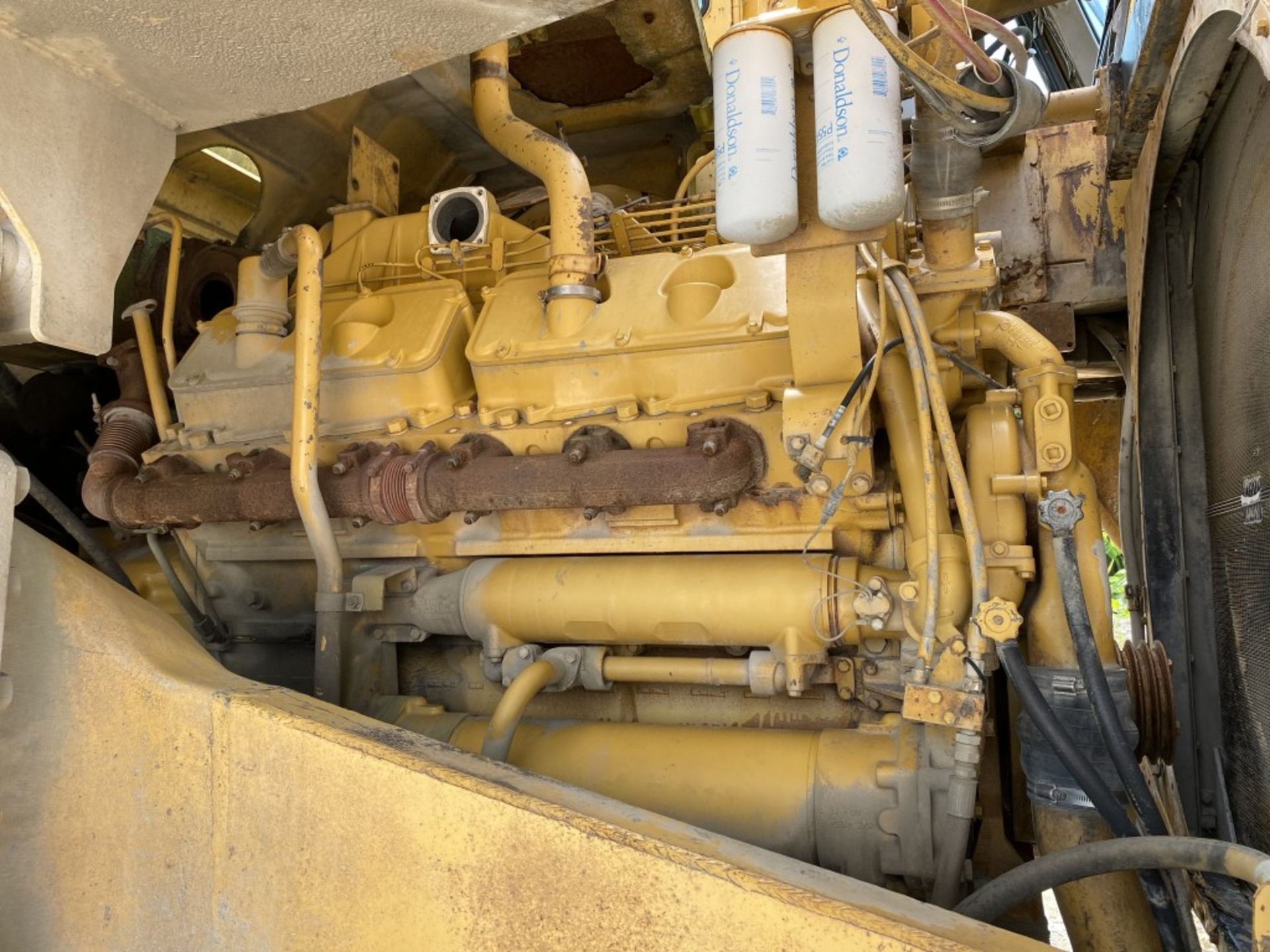 1979 CATERPILLAR 773B OFF-ROAD WATER TRUCK, KLEIN TANK WITH SPRAY BAR, S/N: 63W00149, CAT 3412 - Image 10 of 13