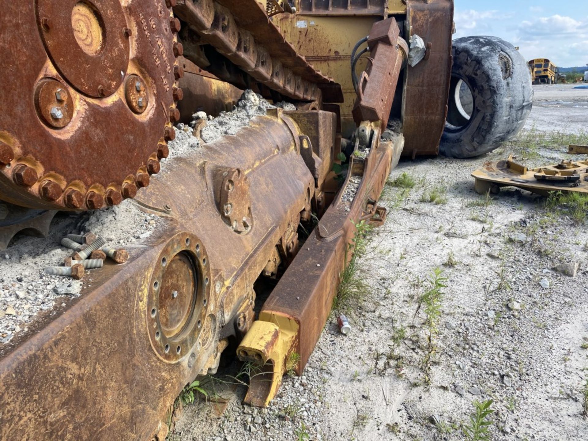 CAT D11R DOZER, S/N: 9XR00164, CAT 3508 ENGINE, APPROX. 21' BLADE, TILT BLADE, REAR RIPPER - Image 10 of 21