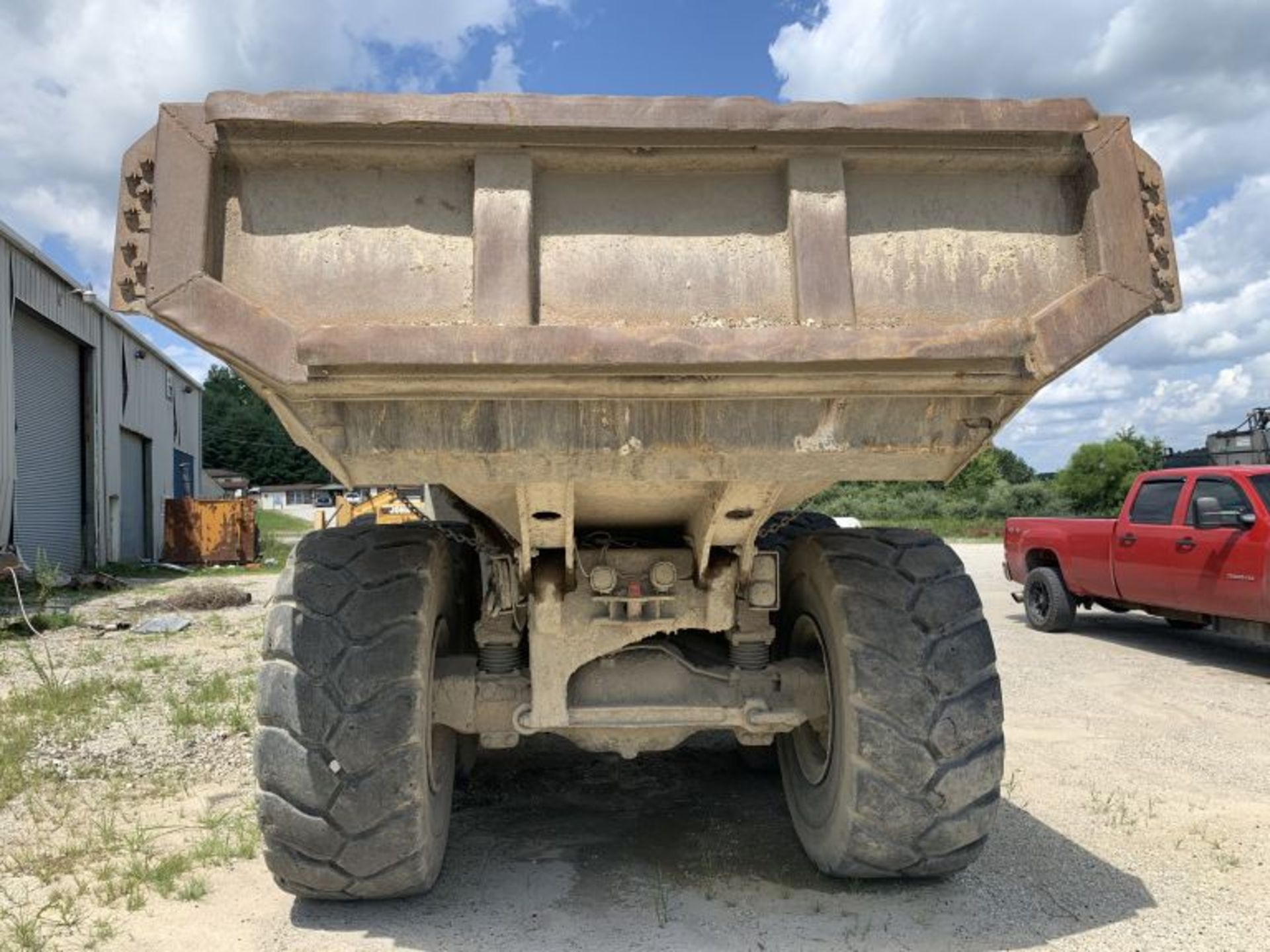 2008 CATERPILLAR 730 ARTICULATED OFF-ROAD DUMP TRUCK, CAT C11 ACERT DIESEL ENGINE, AUTOMATIC - Image 4 of 37