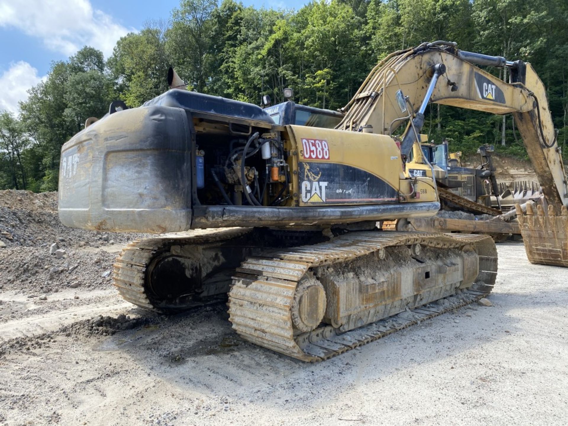 CATERPILLAR 330D L EXCAVATOR, S/N: CAT0330DLMWP00588, 15,271 HOURS SHOWING, CAT REMAN C-9 DIESEL - Image 4 of 20