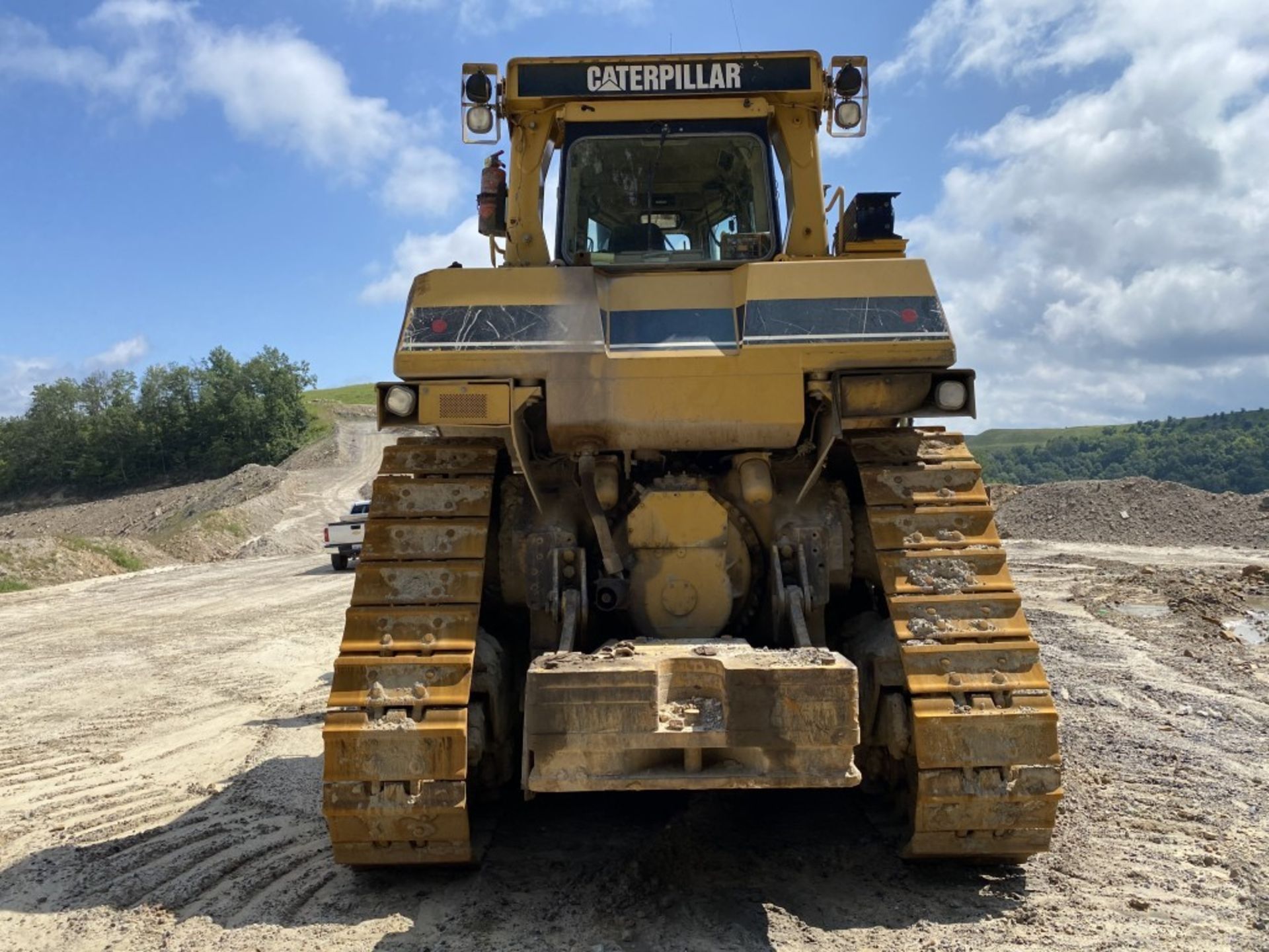 CATERPILLAR D10R DOZER, S/N: AKT00720, UNKNOWN HOURS, CAT 3412E DIESEL ENGINE, 24'' WIDE METAL - Image 4 of 24