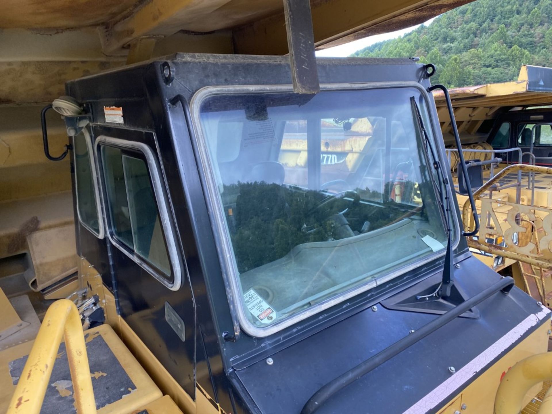 2004 CATERPILLAR 785C, ROCK TRUCK, RIGID FRAME, ENCLOSED CAB, S/N: APX00453, APPROX. 44,520 HOURS, - Image 24 of 29