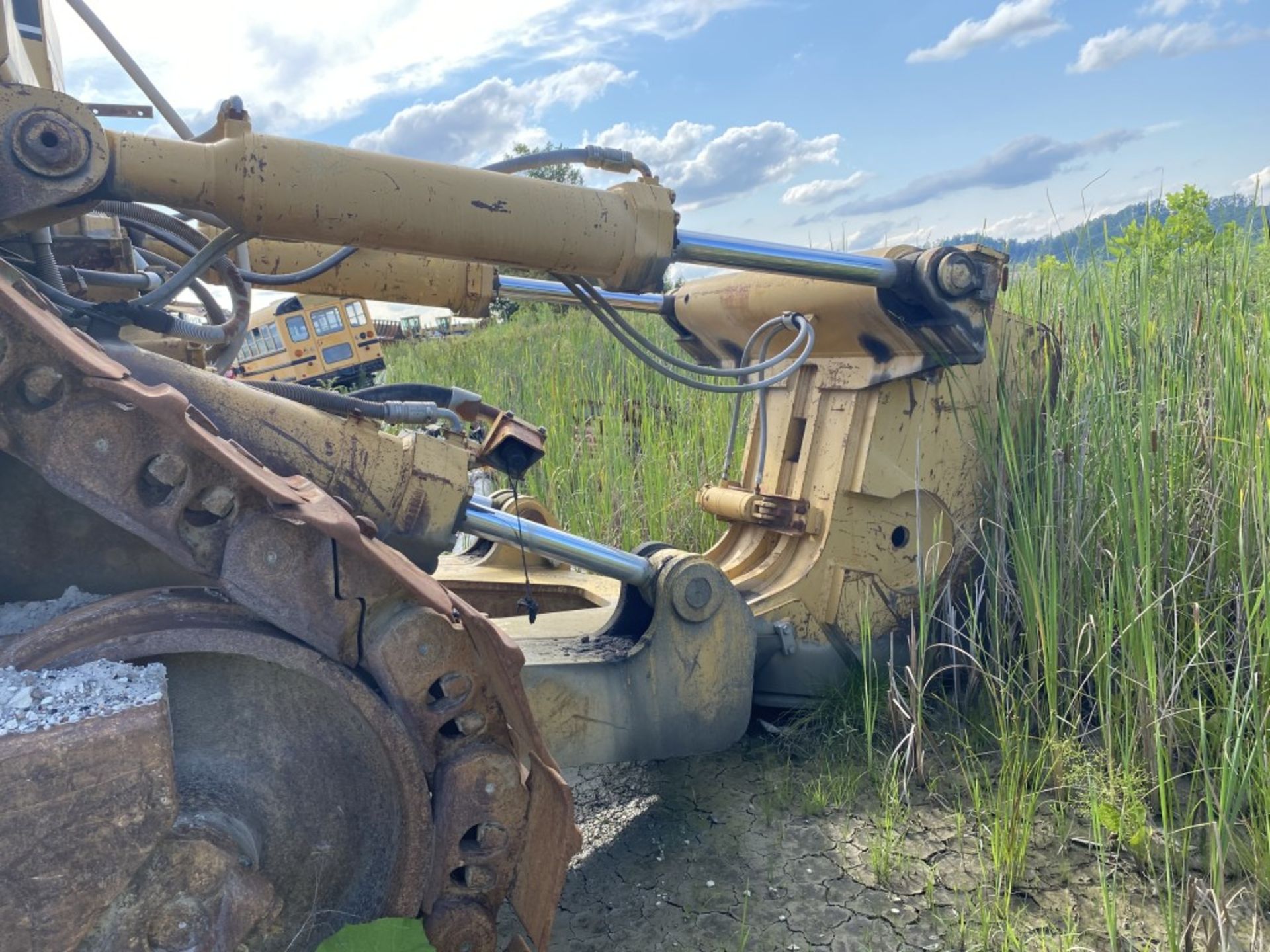 CAT D11R DOZER, S/N: 9XR00164, CAT 3508 ENGINE, APPROX. 21' BLADE, TILT BLADE, REAR RIPPER - Image 15 of 21