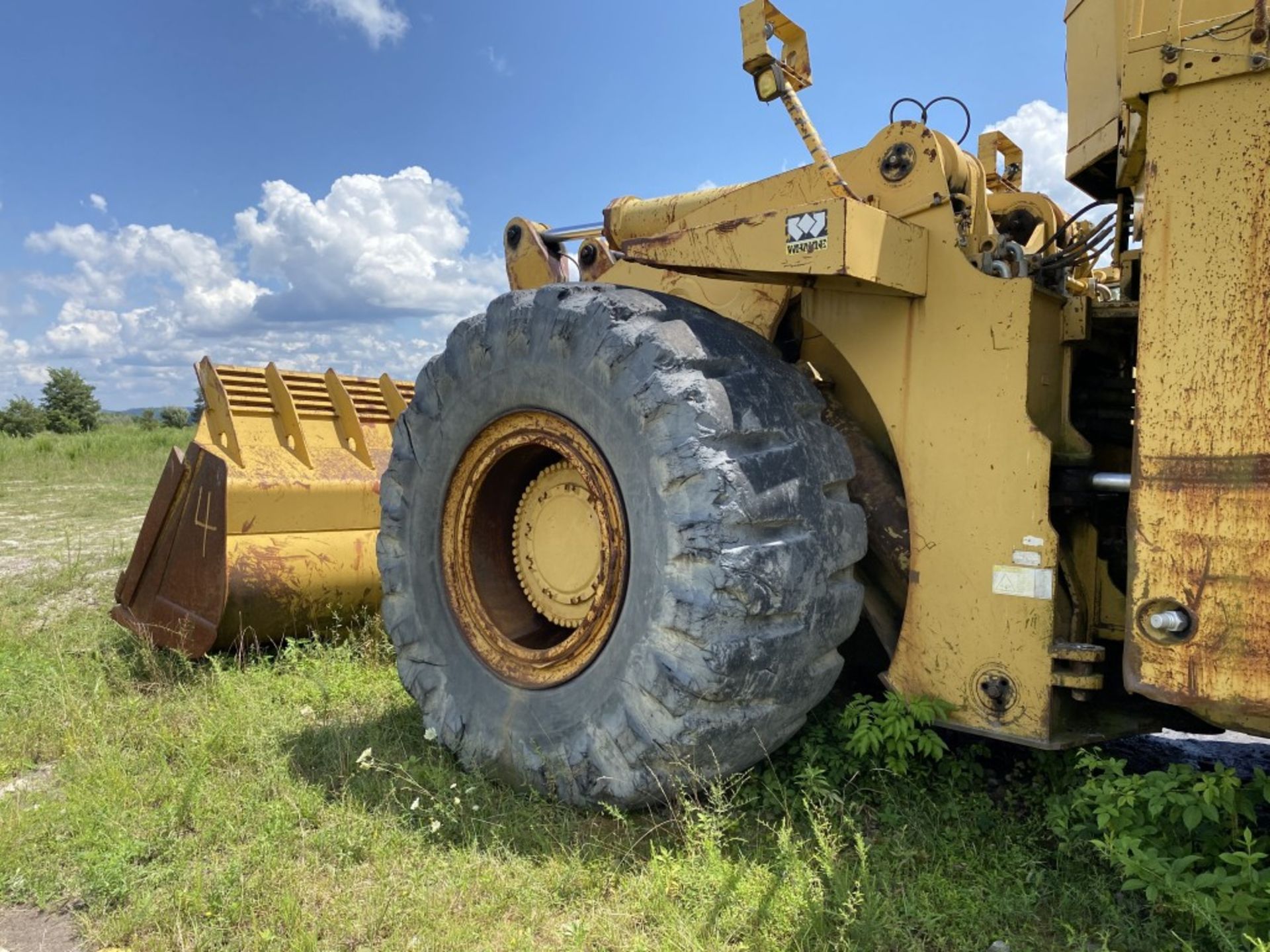 CATERPILLAR 992D WHEEL LOADER, S/N: 7MJ00145, 58,732 HOURS SHOWING, CAT 12-CYLINDER DIESEL ENGINE, - Image 5 of 13