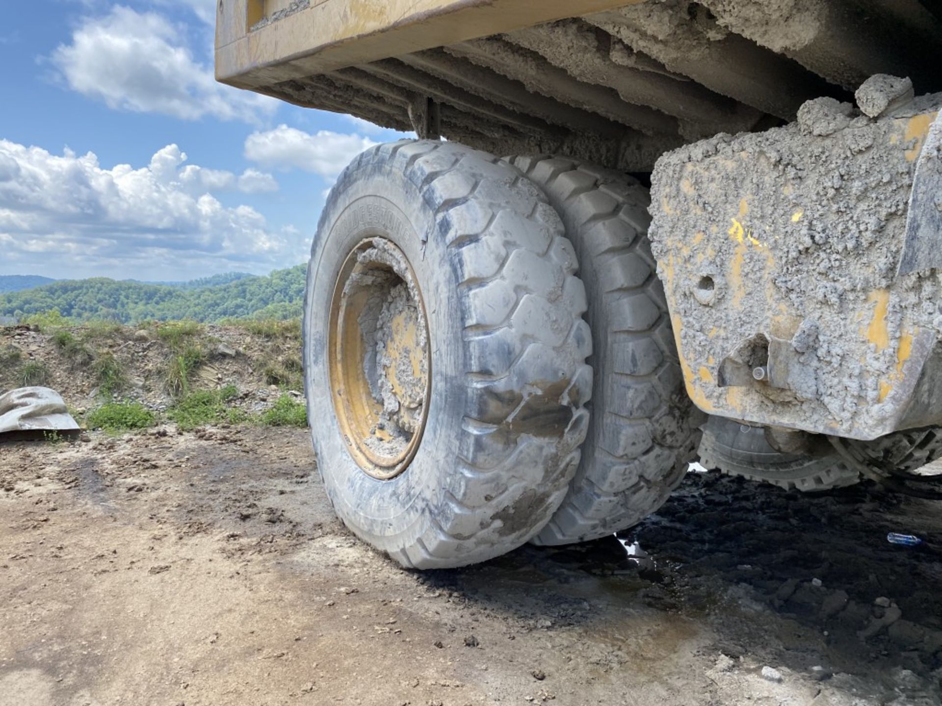 CATERPILLAR MODEL 777F OFF-ROAD DUMP TRUCK, P/N: CAT0777FUJRP00973M UNKNOWN HOURS, CAT DIESEL - Image 14 of 24