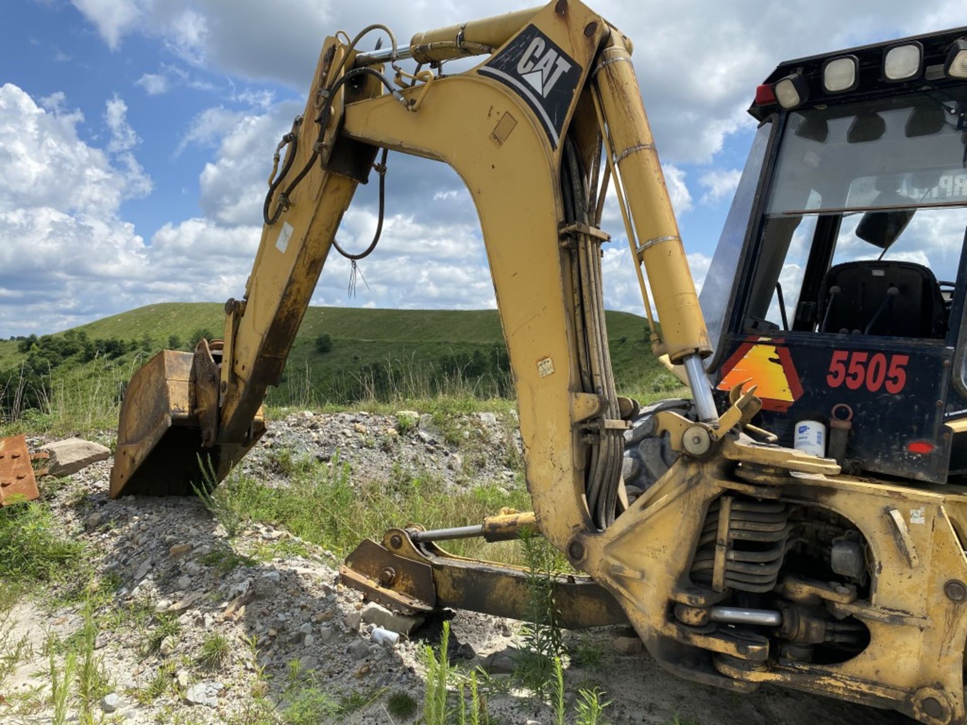 CATERPILLAR 446B 4X4 LOADER BACKHOE, S/N: 5BL02151, 7,242 HOURS SHOWING, CAT TURBO DIESEL ENGINE, - Image 5 of 16