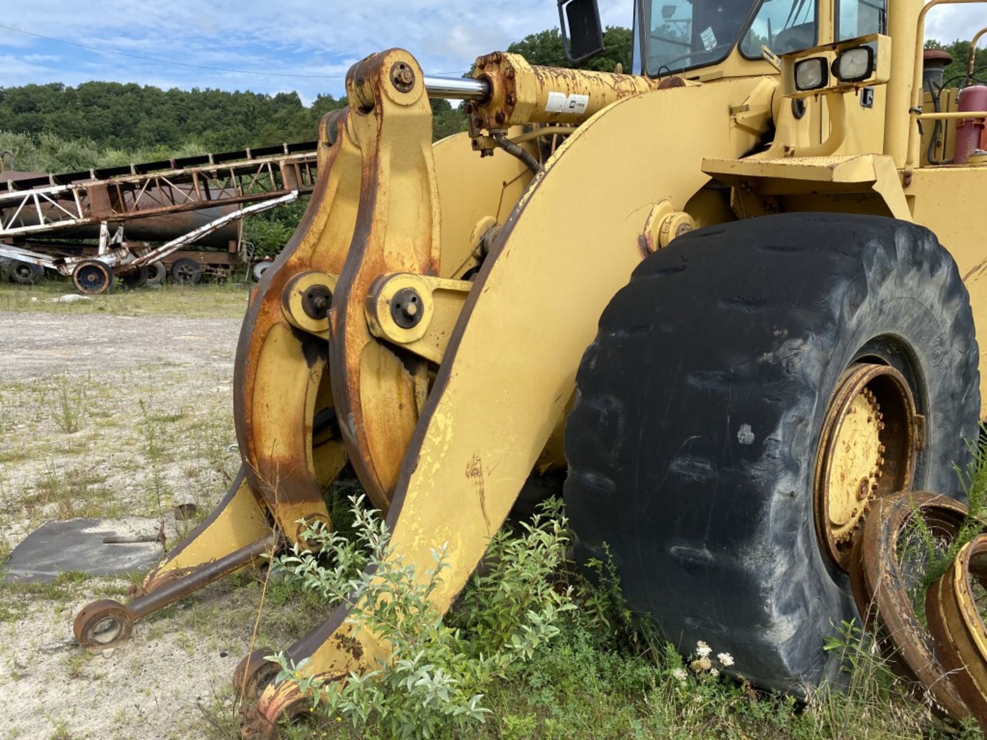 1998 CATERPILLAR 988F ARTICULATED WHEEL LOADER, ENCLOSED CAB, S/N: 8Y601152, 39,457 HOURS, PARTS - Image 8 of 18